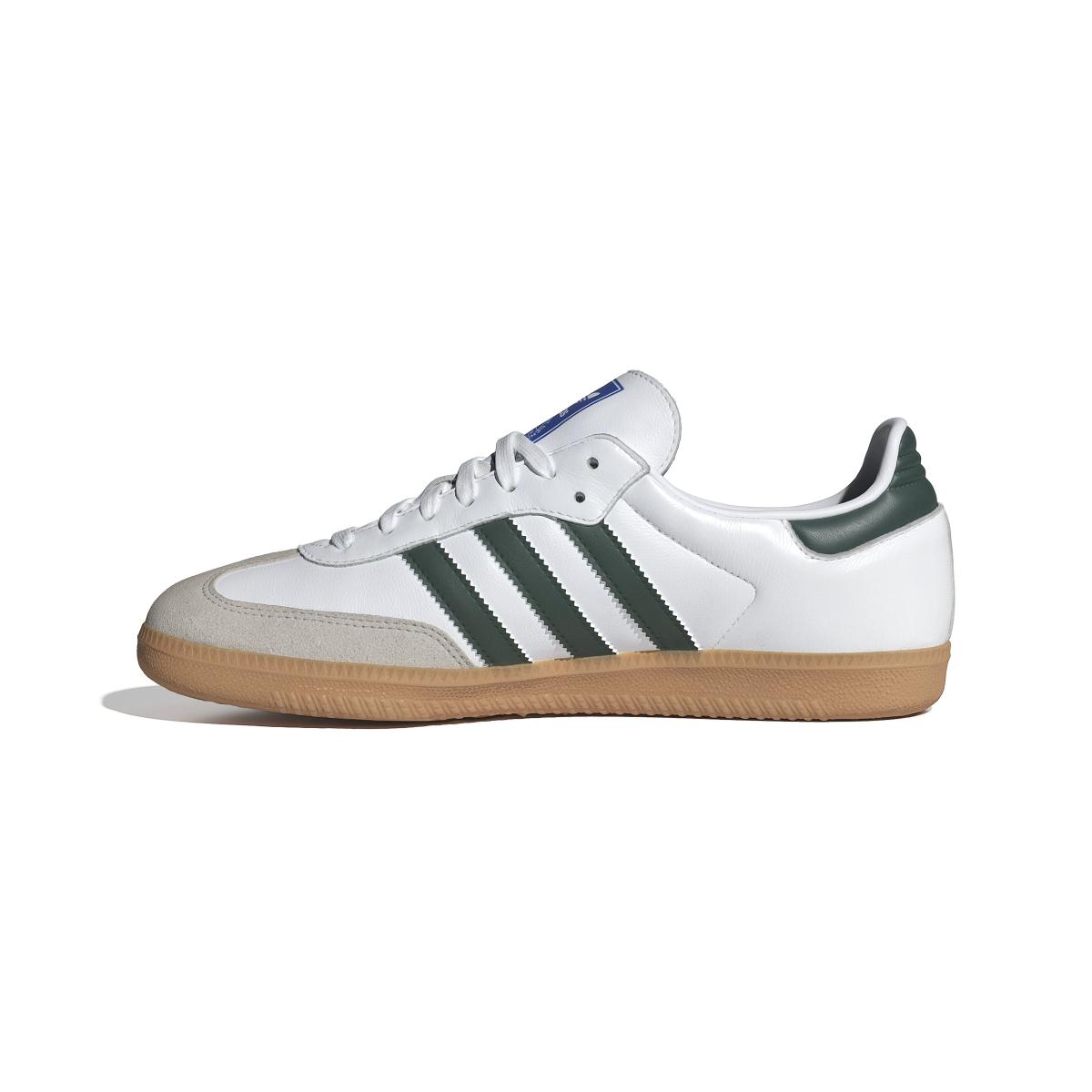 product/2/0/2025_08_adidas_ie3437_5_footwear_photography_side_medial_center_view_white.jpg