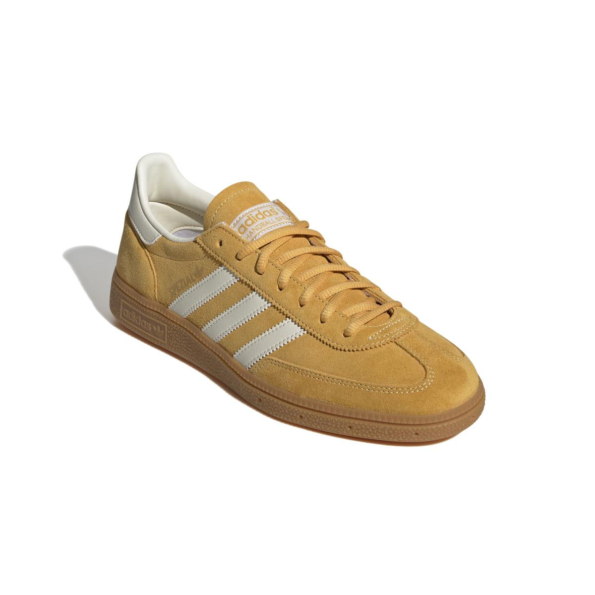 product/2/0/2025_08_adidas_if7088_6_footwear_photography_front_lateral_top_view_white.jpg