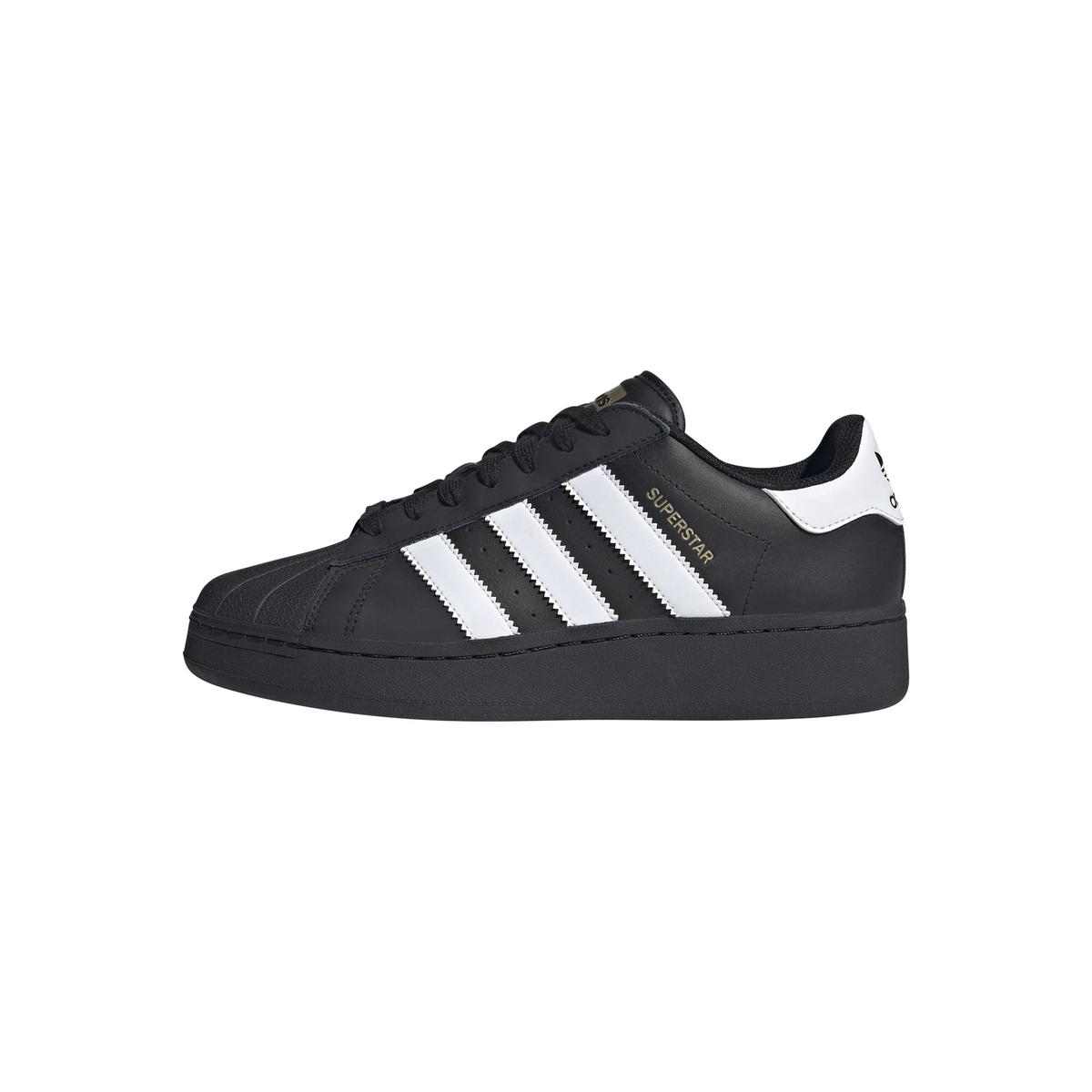 product/2/0/2025_08_adidas_ig9777_12_footwear_photography_left_side_center_lateral_view_white.jpg