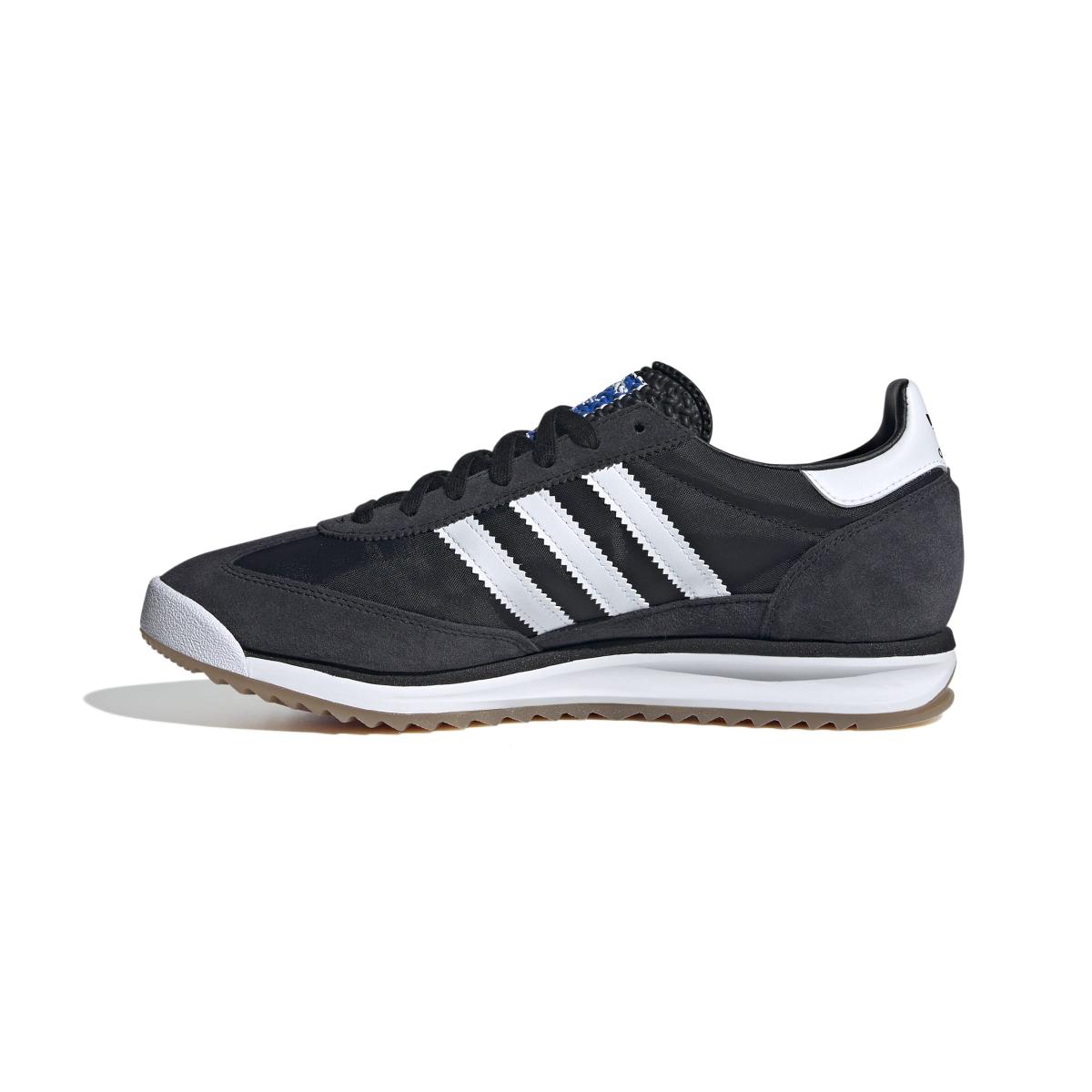 product/2/0/2025_08_adidas_ji1282_5_footwear_photography_side_medial_center_view_white.jpg