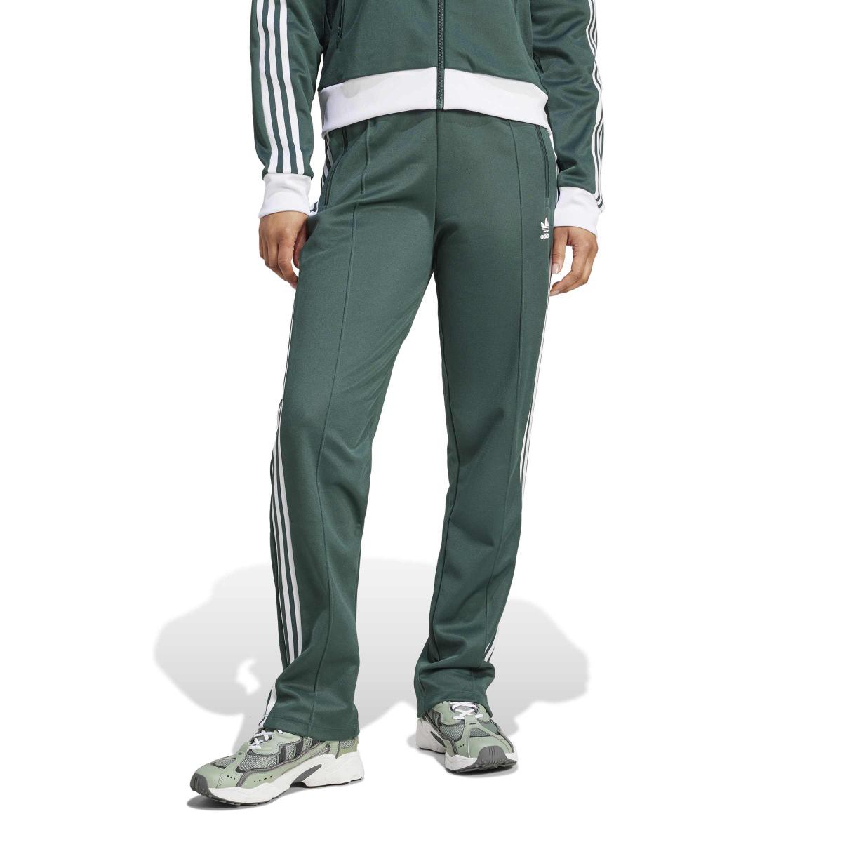 product/2/0/2025_09_adidas_iy2226_3_apparel_on_model_standard_view_white.jpg