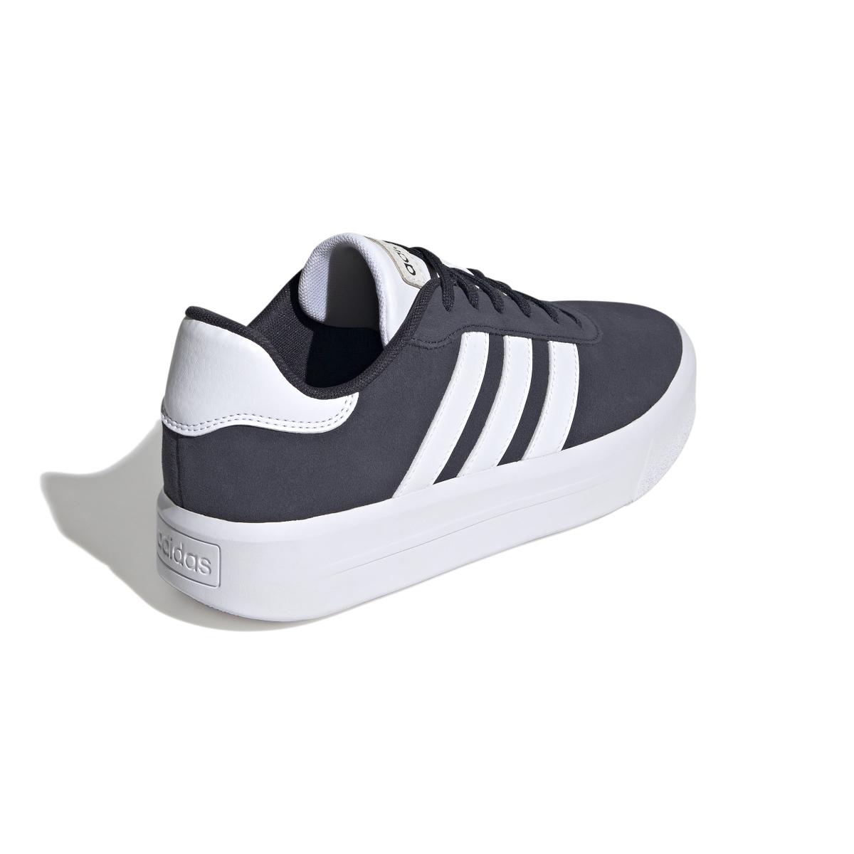 product/2/0/2025_10_adidas_ig8613_7_footwear_photography_back_lateral_top_view_white.jpg