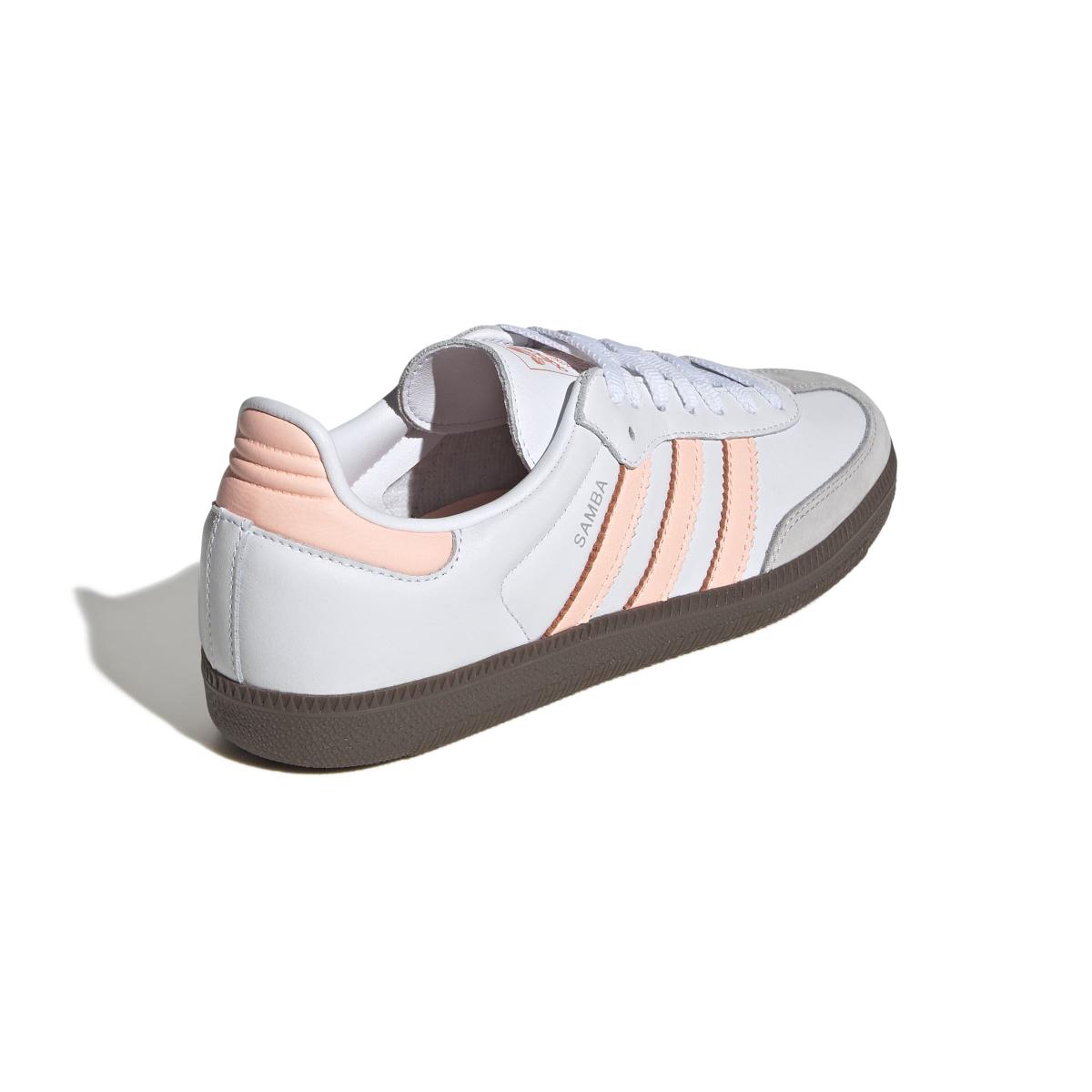 product/2/0/2025_10_adidas_jh5687_7_footwear_photography_back_lateral_top_view_white.jpg