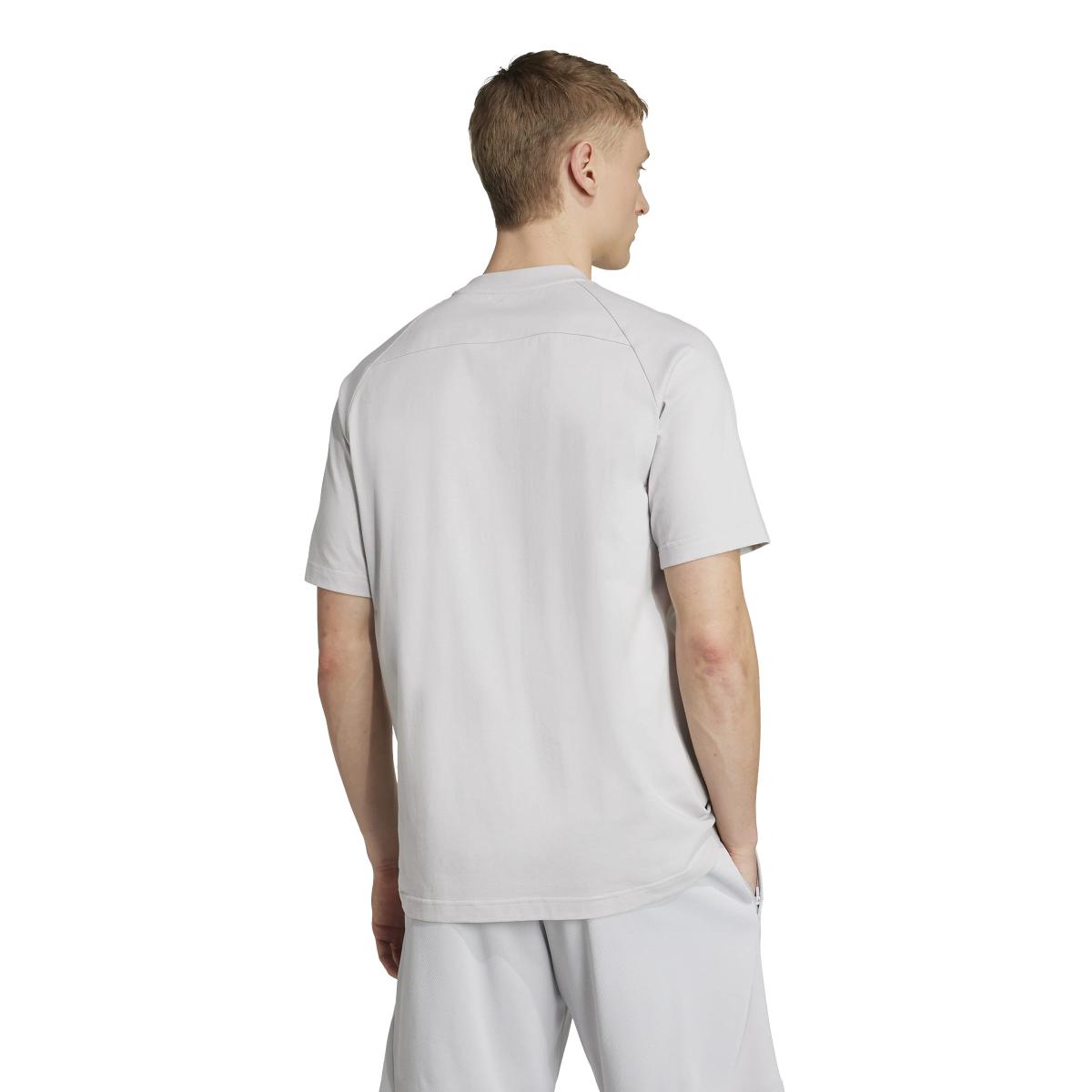 product/2/0/2025_10_adidas_jy5947_3_apparel_on_model_back_view_white.jpg