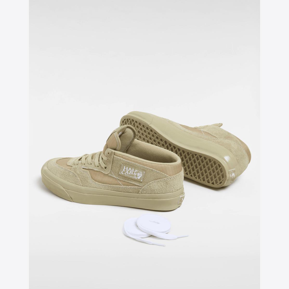 product/2/0/2025_10_vans_vn000cxjel7_2.jpg