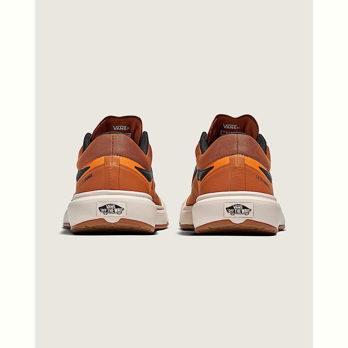 product/2/0/2025_10_vans_vn000d60bro_2.jpg