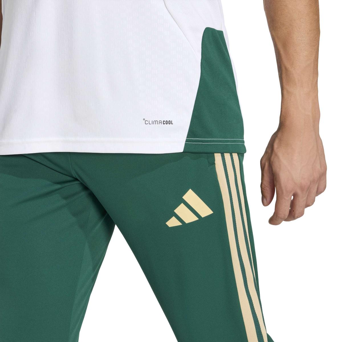 product/2/0/2025_11_12_adidas_jz9377_6_apparel_on_model_detail_view_1_white.jpg