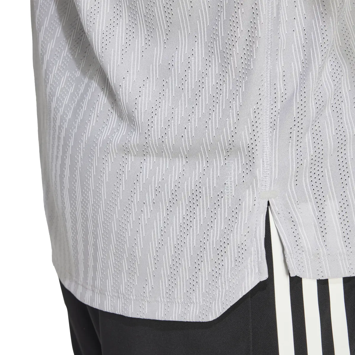 product/2/0/2025_adidas_jm5701_6_apparel_on_model_detail_view_2_white.jpg