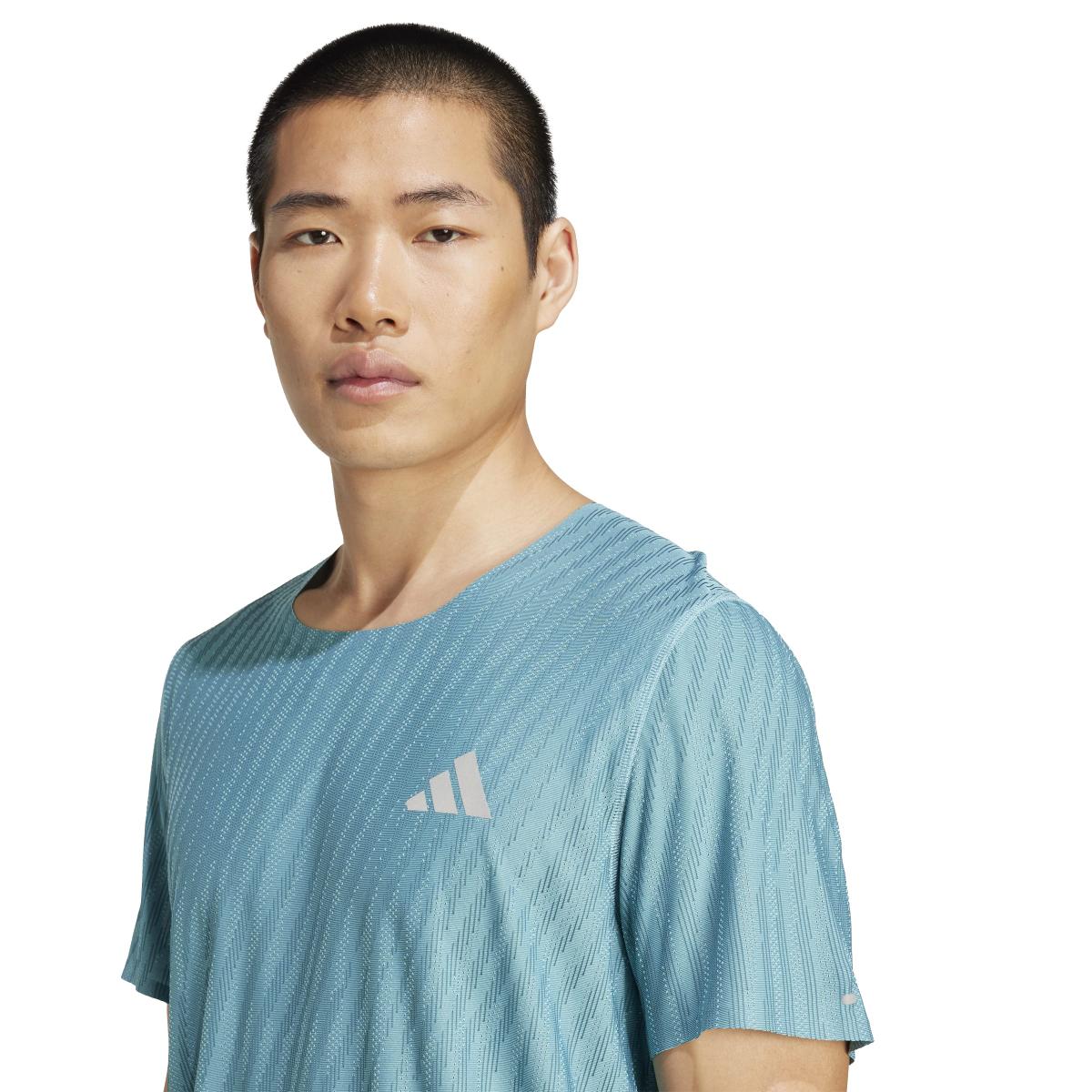 product/2/0/2025_adidas_jp3851_6_apparel_on_model_detail_view_1_white.jpg