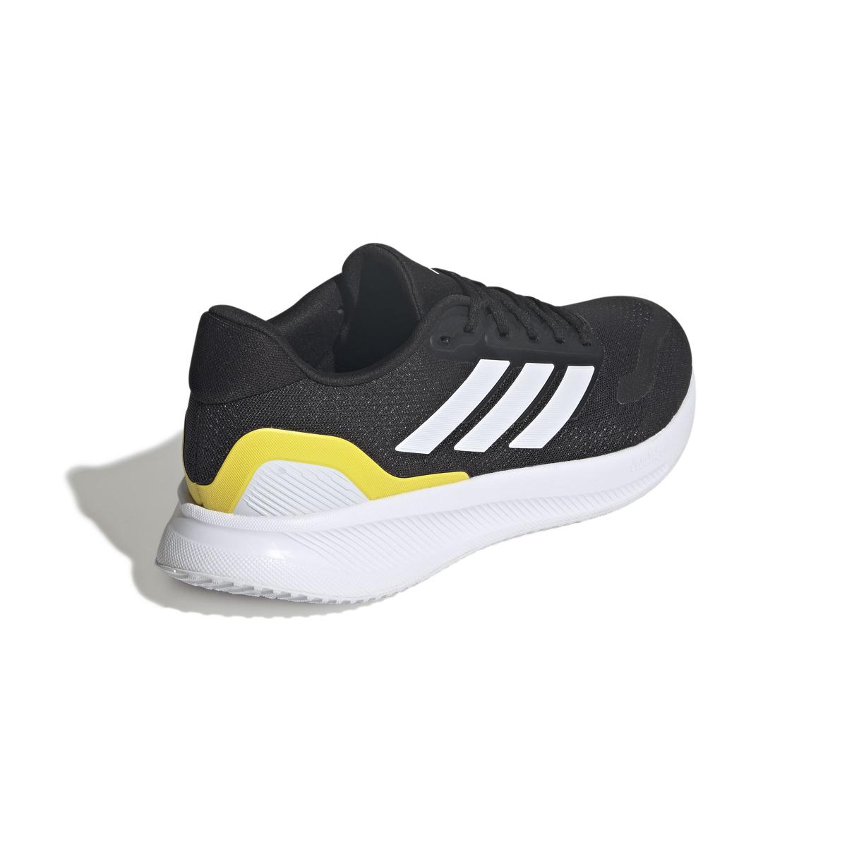 product/2/0/2025_adidas_jq3824_7_footwear_photography_back_lateral_top_view_white.jpg