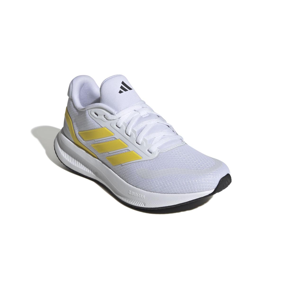 product/2/0/2025_adidas_jq3842_6_footwear_photography_front_lateral_top_view_white.jpg