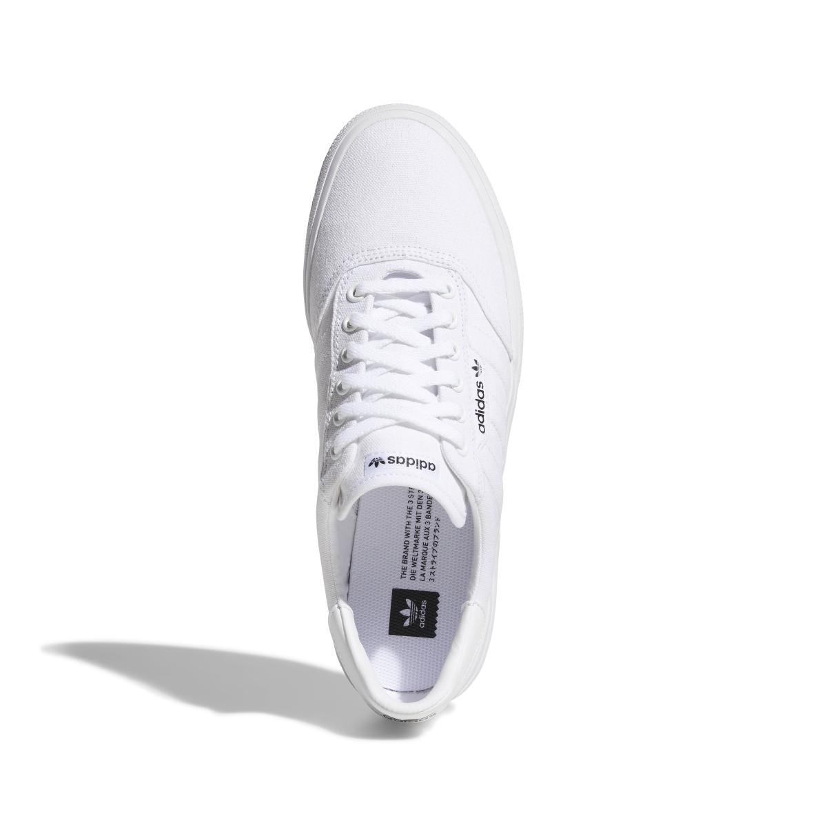 product/a/d/adidas-originals_b22705_3_footwear_photography_top_portrait_view_white_000.jpg