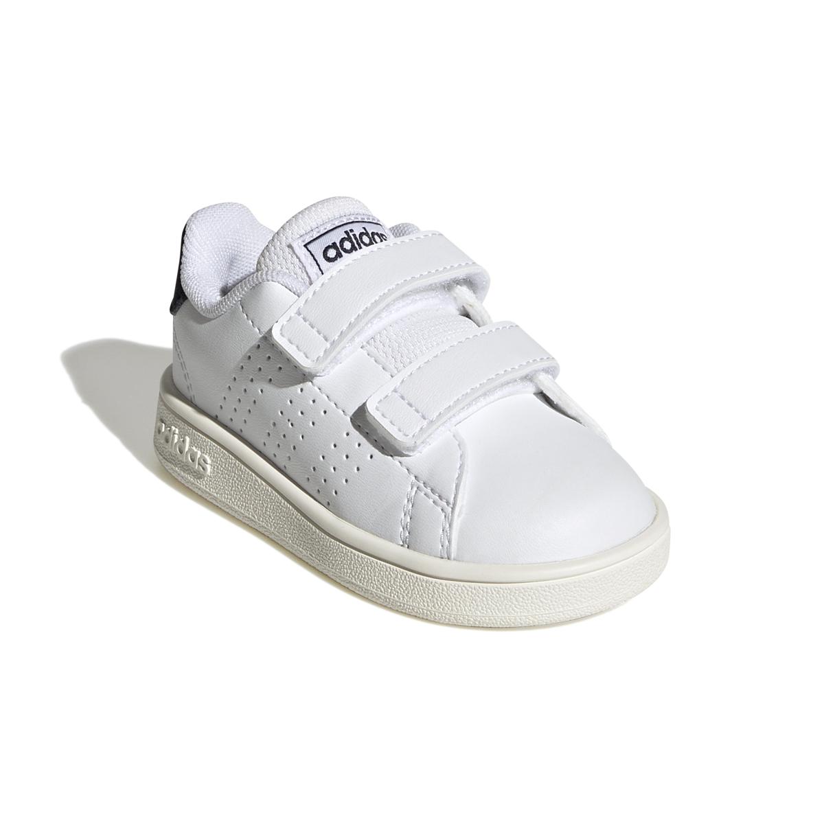 product/a/d/adidas-originals_gw6499_6_footwear_photography_front_lateral_top_view_white_000.jpg