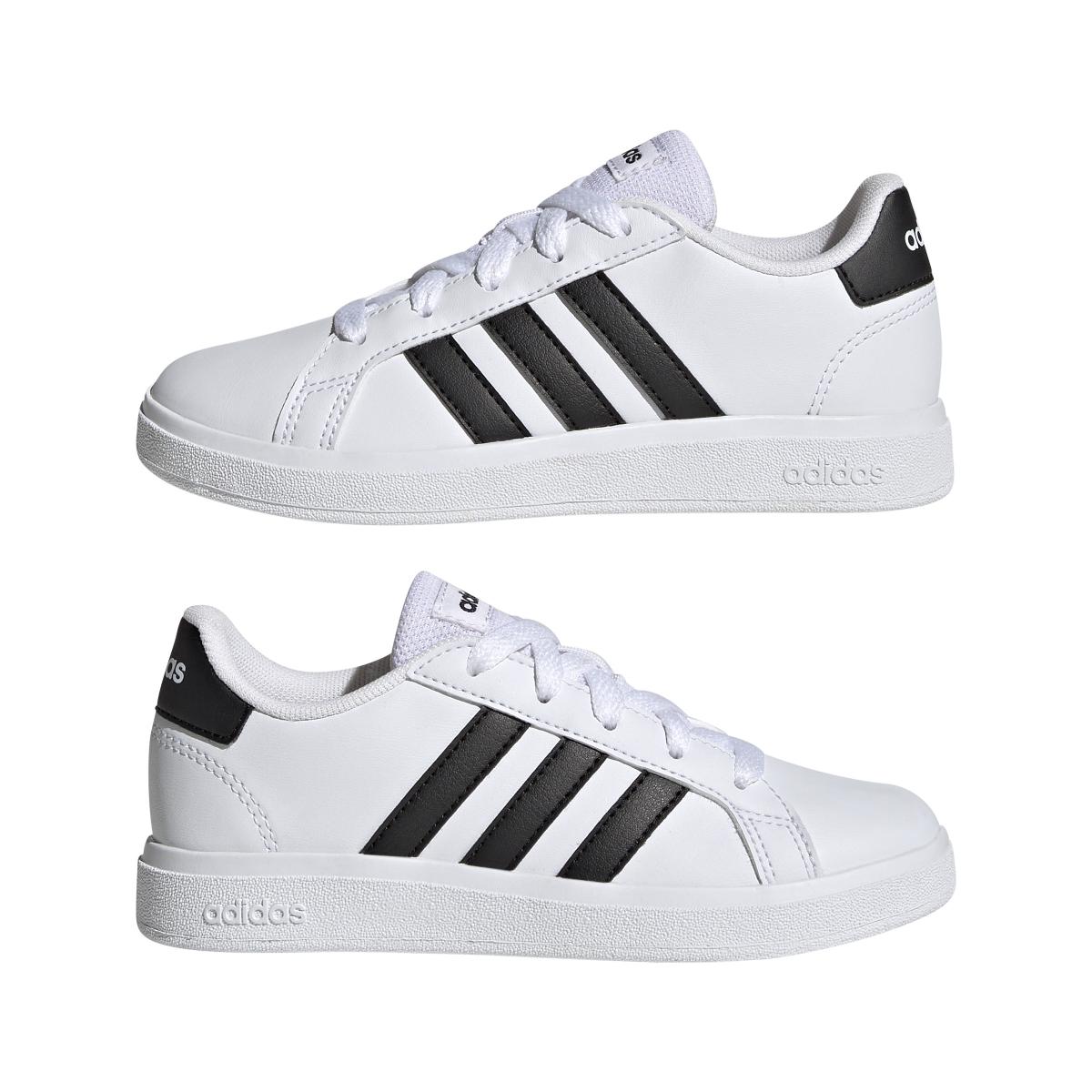 product/a/d/adidas-originals_gw6511_10_footwear_photography_mirrored_pair_view_white_000.jpg
