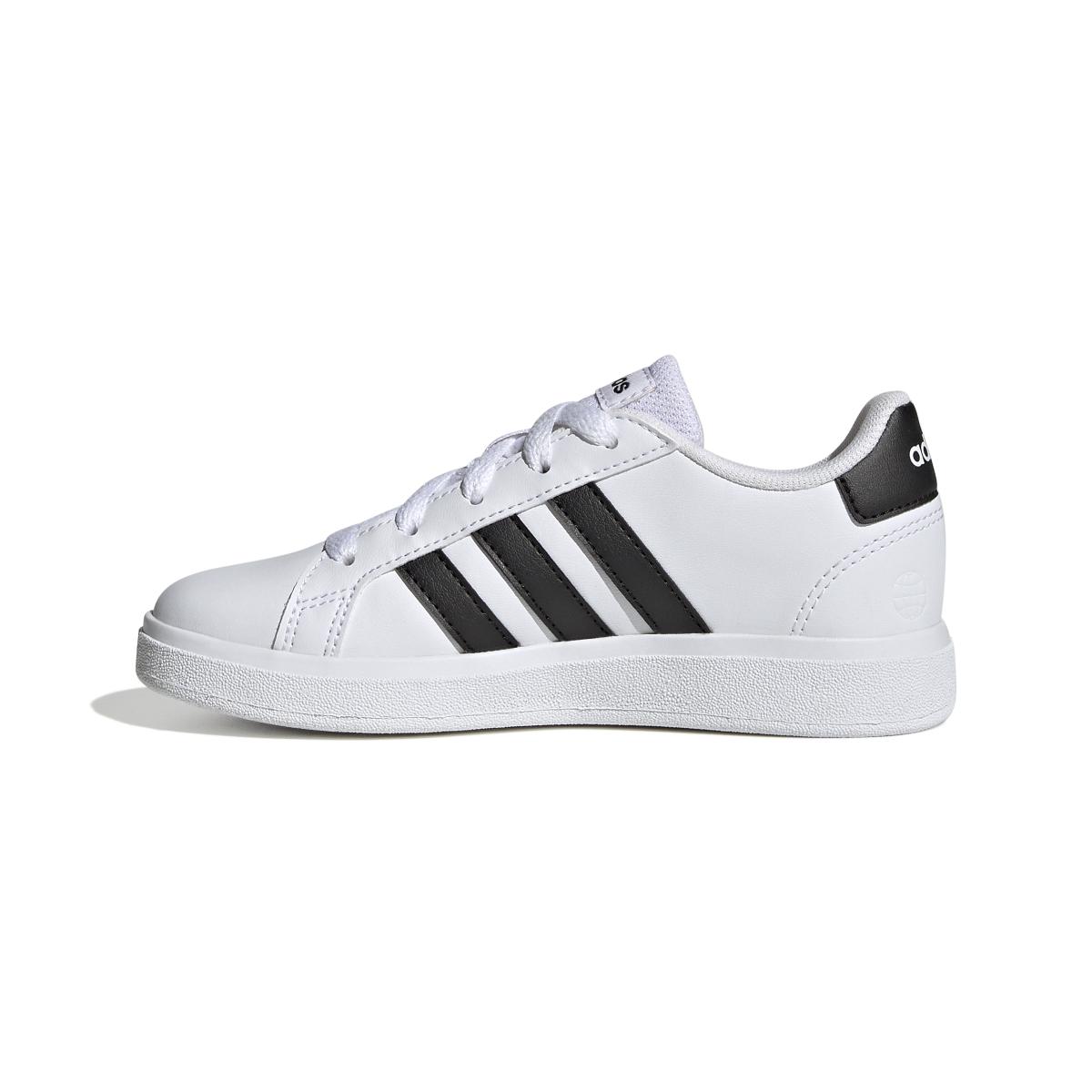 product/a/d/adidas-originals_gw6511_5_footwear_photography_side_medial_center_view_white_000.jpg