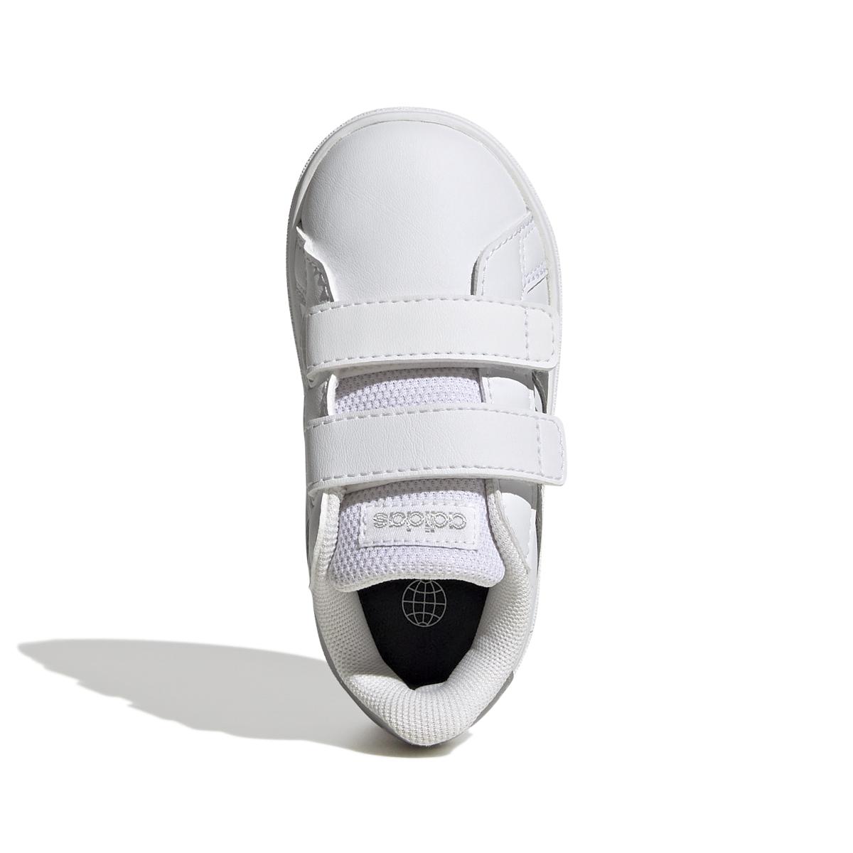 product/a/d/adidas-originals_gw6526_3_footwear_photography_top_portrait_view_white_000.jpg