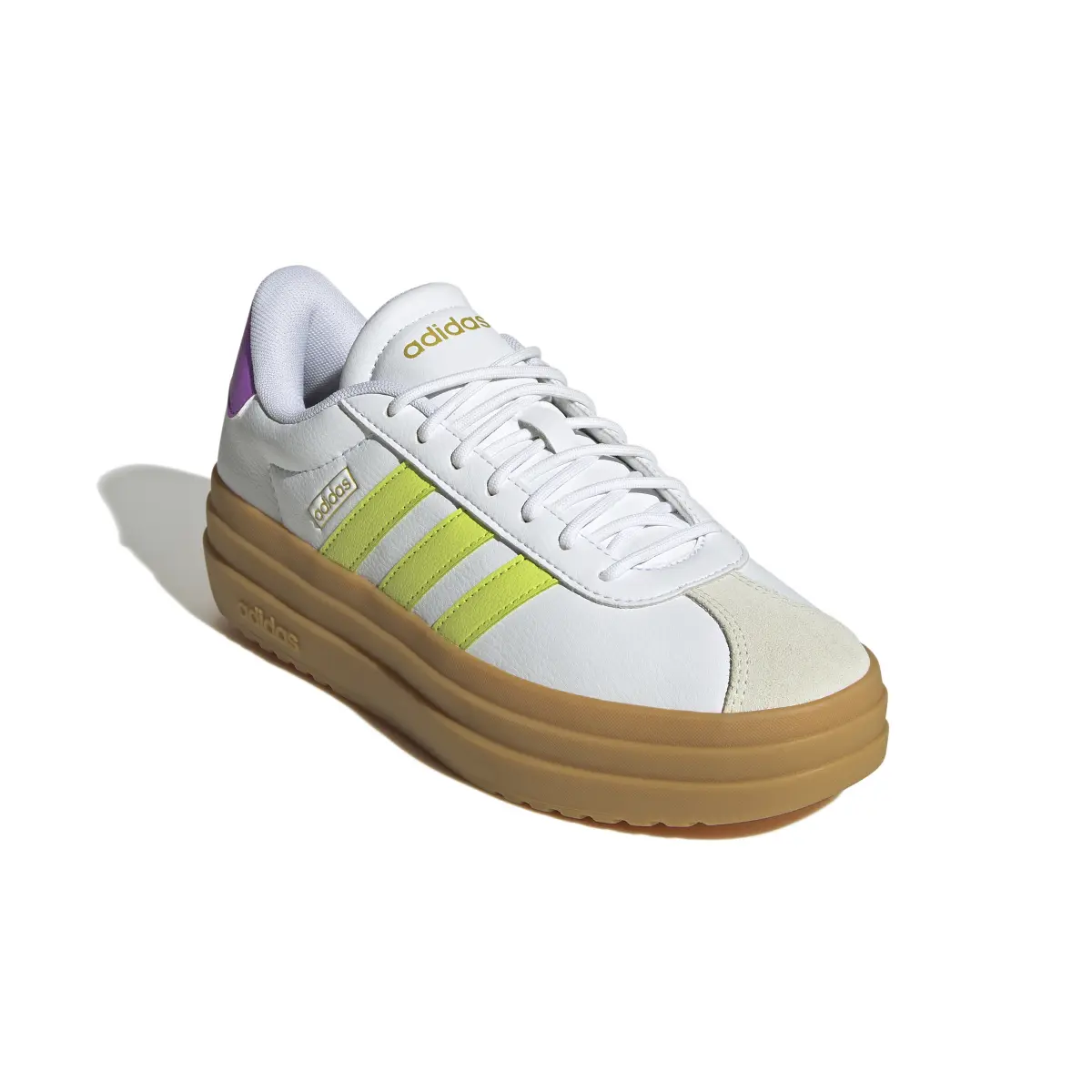 product/a/d/adidas-originals_jq5644_6_footwear_photography_front_lateral_top_view_white.jpg