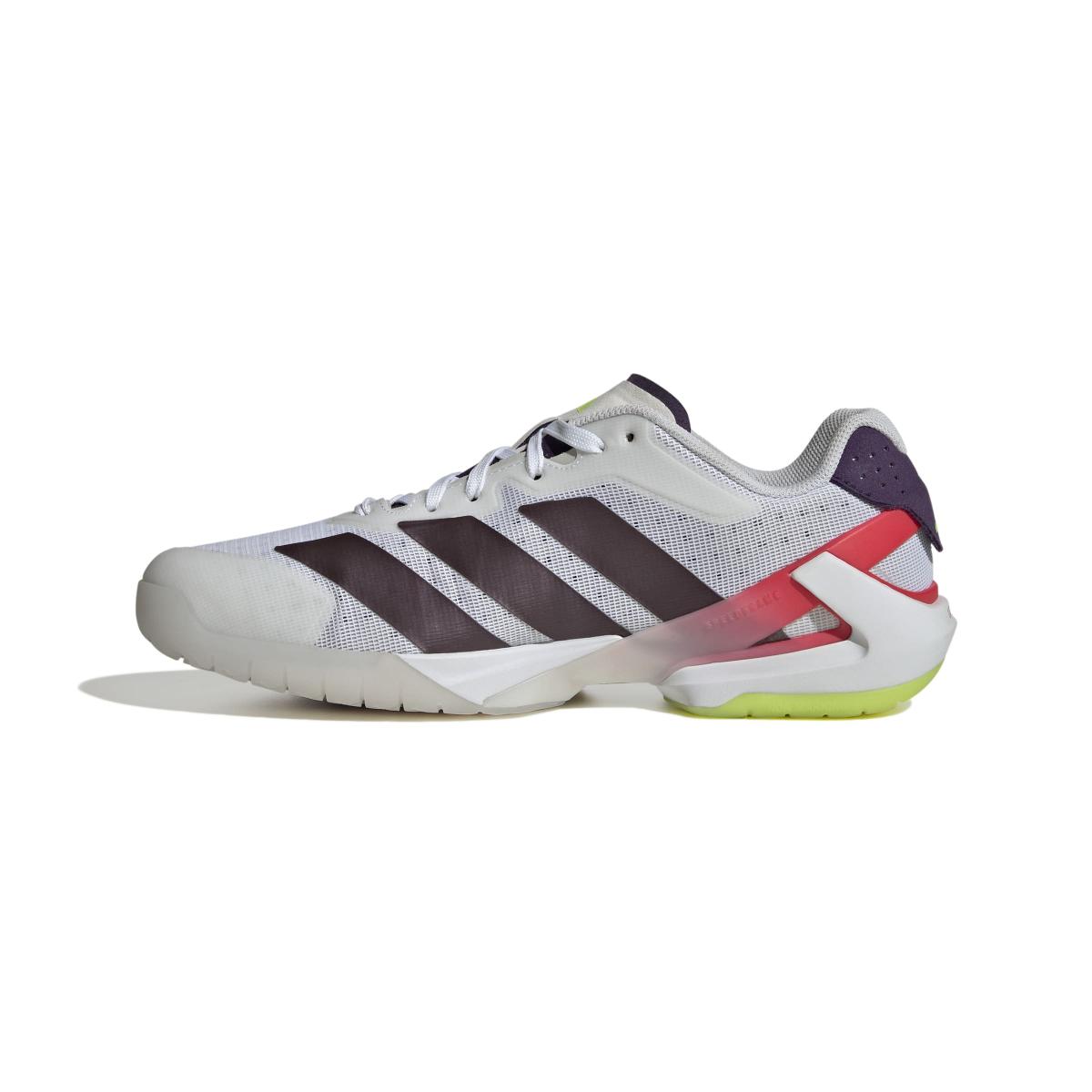 product/a/d/adidas_aic-jh5156_5_footwear_photography_side_medial_center_view_white.jpg