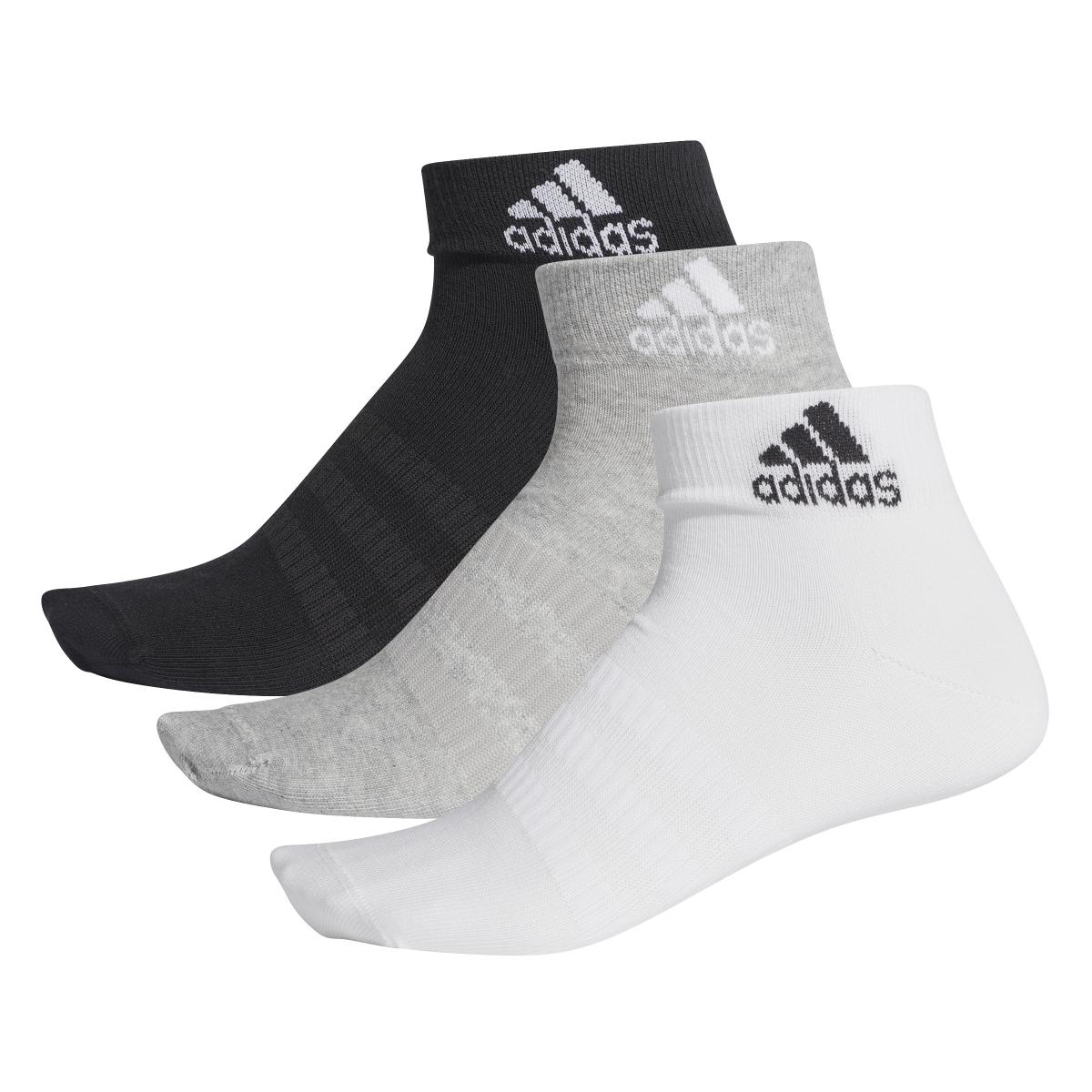 product/a/d/adidas_dz9434_1_hardware_photography_side_center_view_white-nw112824.jpg