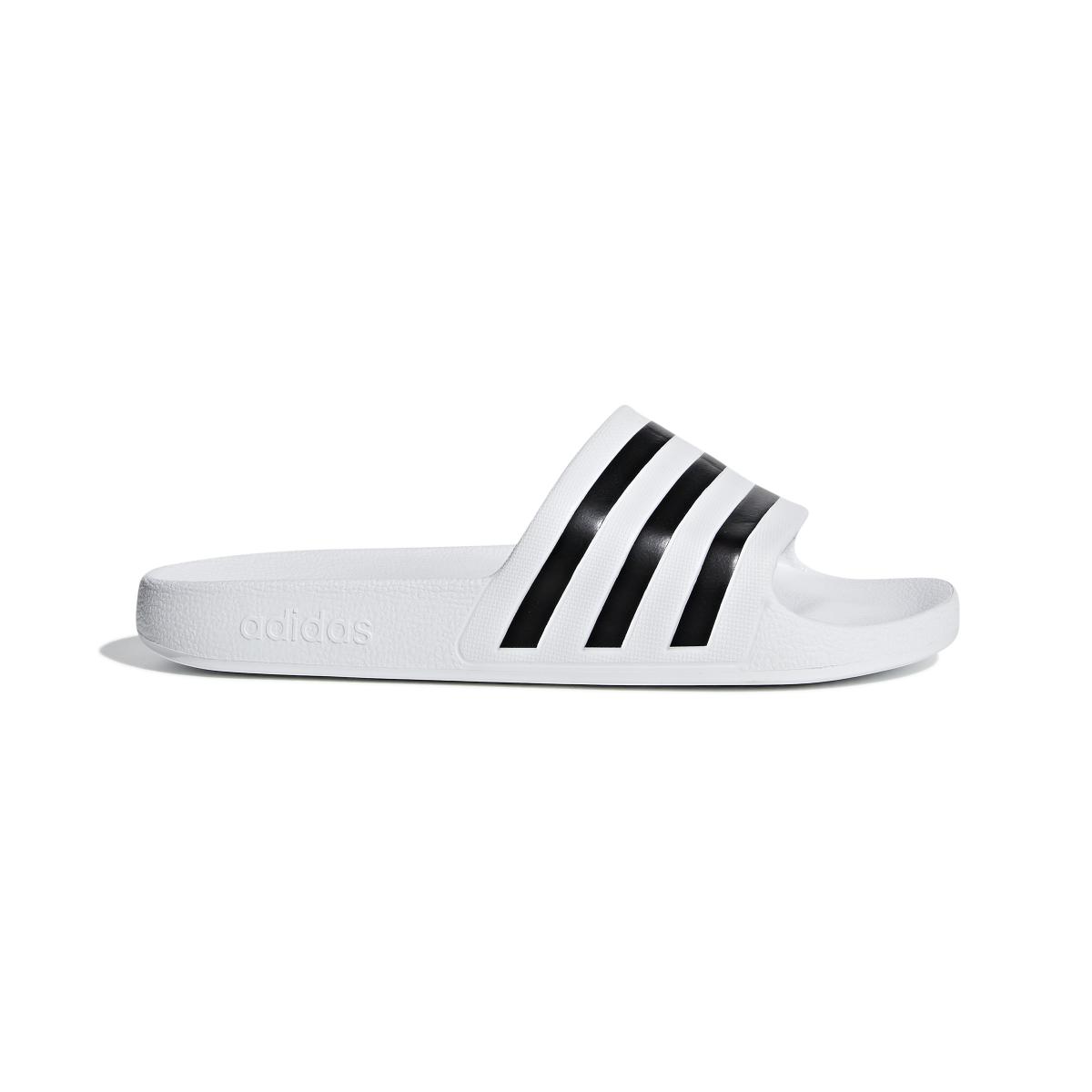 product/a/d/adidas_f35539_1_footwear_photography_side_lateral_center_view_white-nw112824.jpg