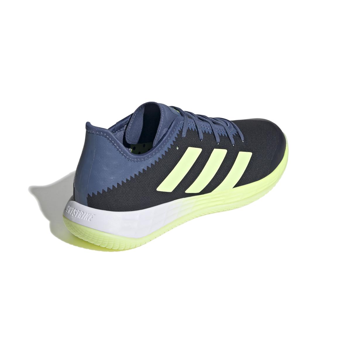 product/a/d/adidas_fx1773_7_footwear_photography_back_lateral_top_view_white_000.jpg