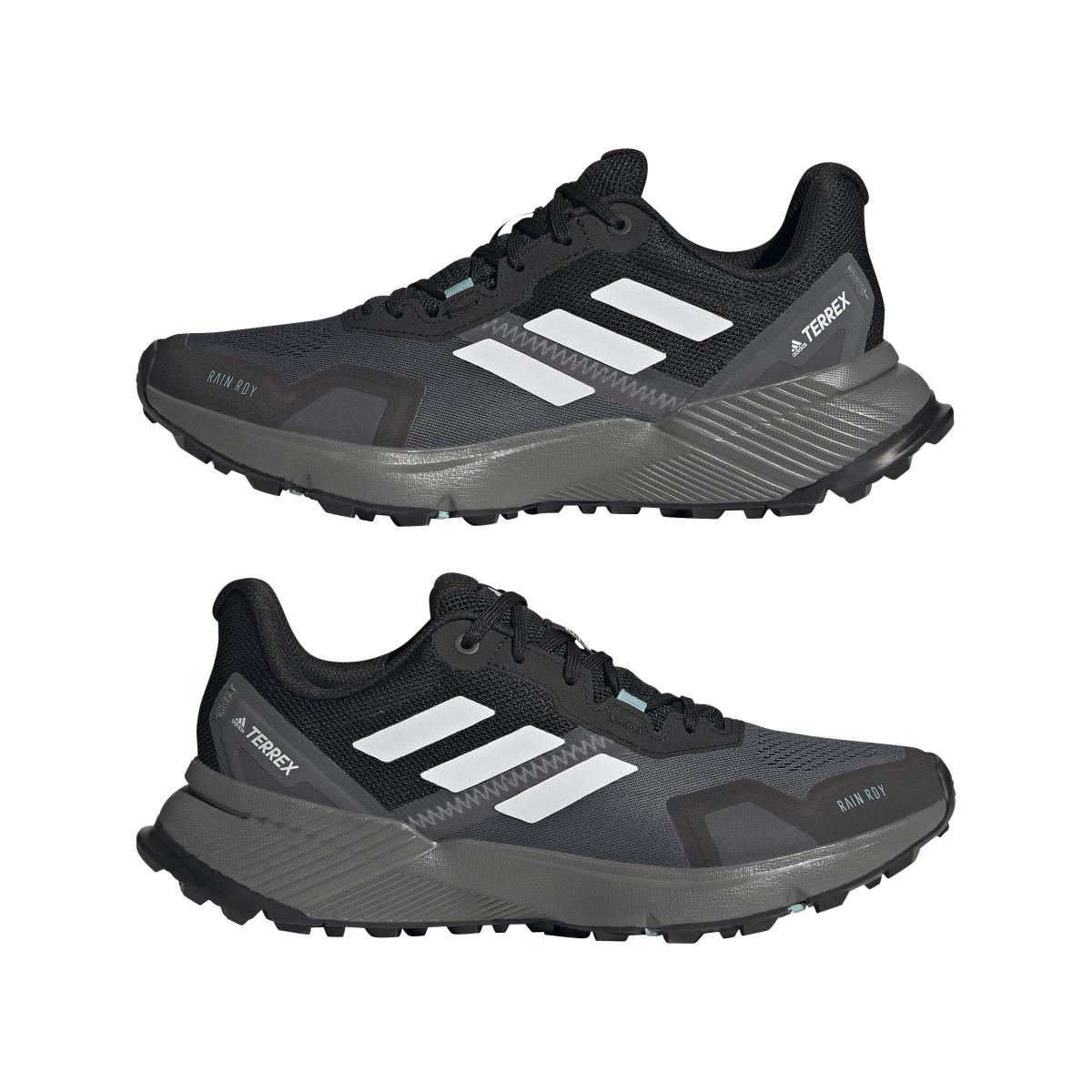 product/a/d/adidas_fz3045_12_footwear_photography_mirrored_pair_view_white_000.jpg