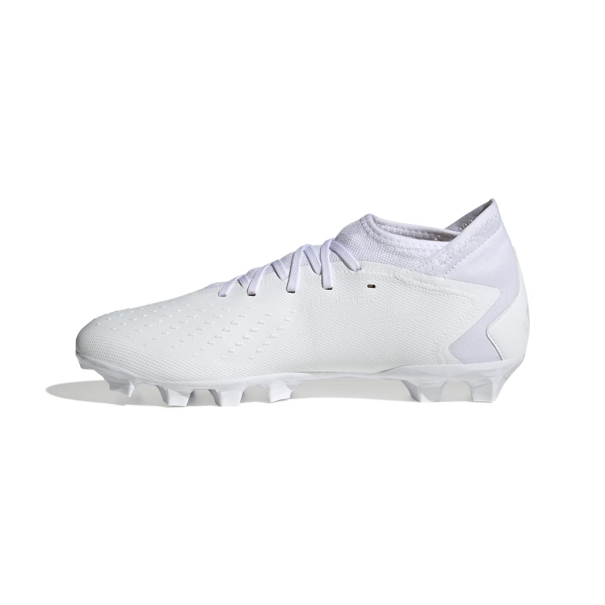 product/a/d/adidas_fz6114_4_footwear_photography_side_medial_center_view_white_000.jpg