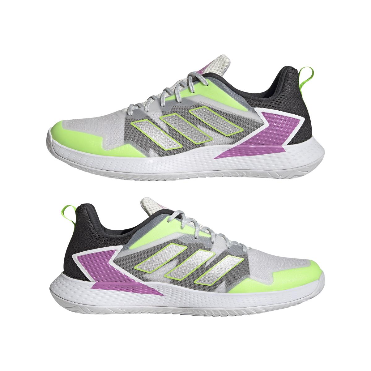 product/a/d/adidas_gv9519_10_footwear_photography_mirrored_pair_view_white_000.jpg