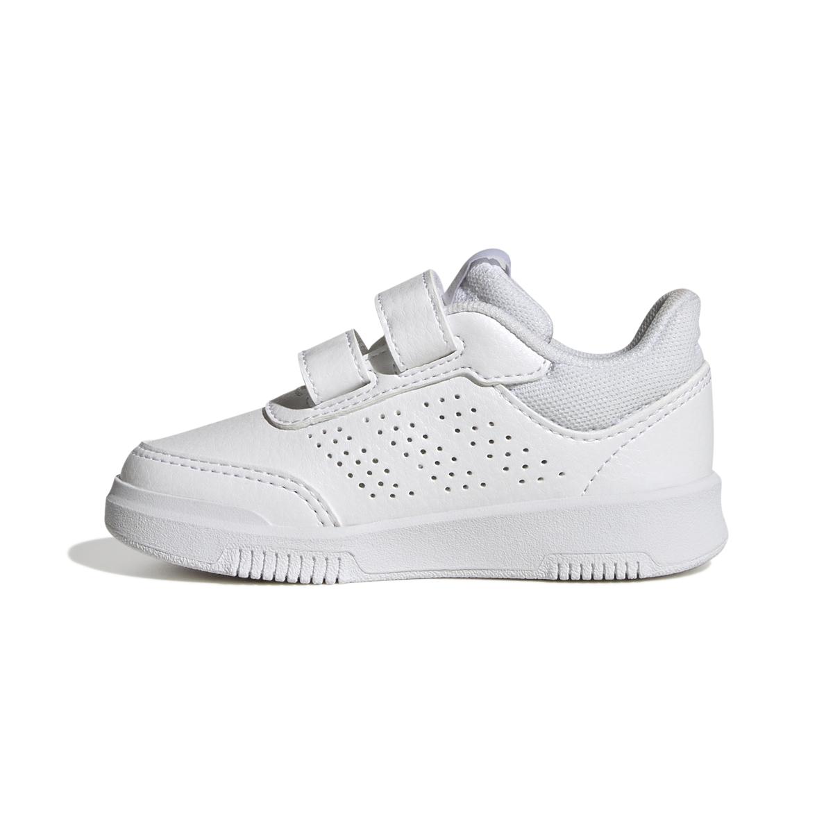 product/a/d/adidas_gw1990_5_footwear_photography_side_medial_center_view_white_000.jpg