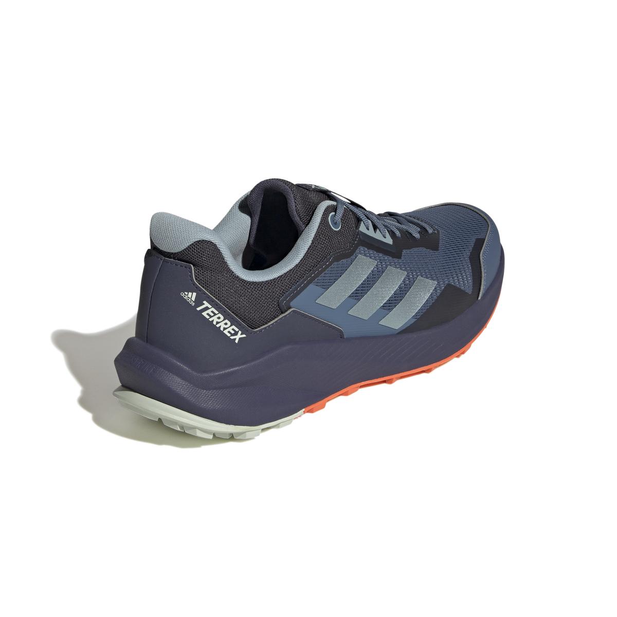 product/a/d/adidas_gw5535_7_footwear_photography_back_lateral_top_view_white_000.jpg