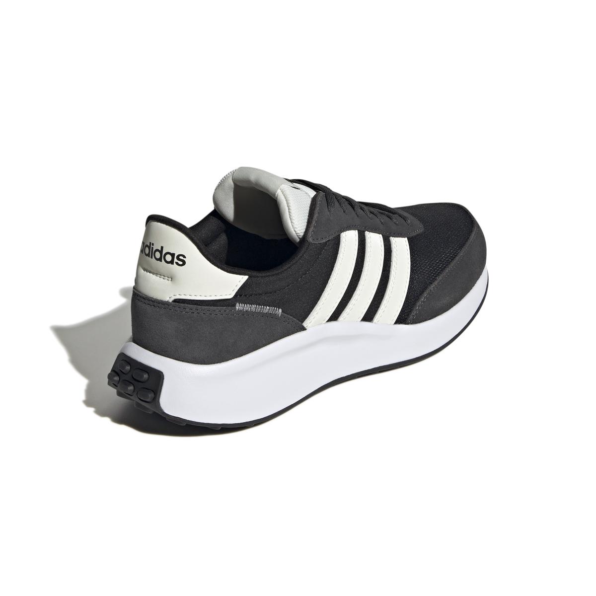 product/a/d/adidas_gw5609_7_footwear_photography_back_lateral_top_view_white.jpg