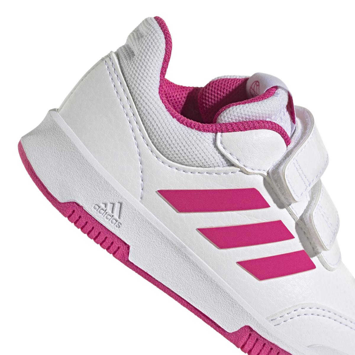 product/a/d/adidas_gw6468_9_footwear_photography_detail_view_2_white_000.jpg