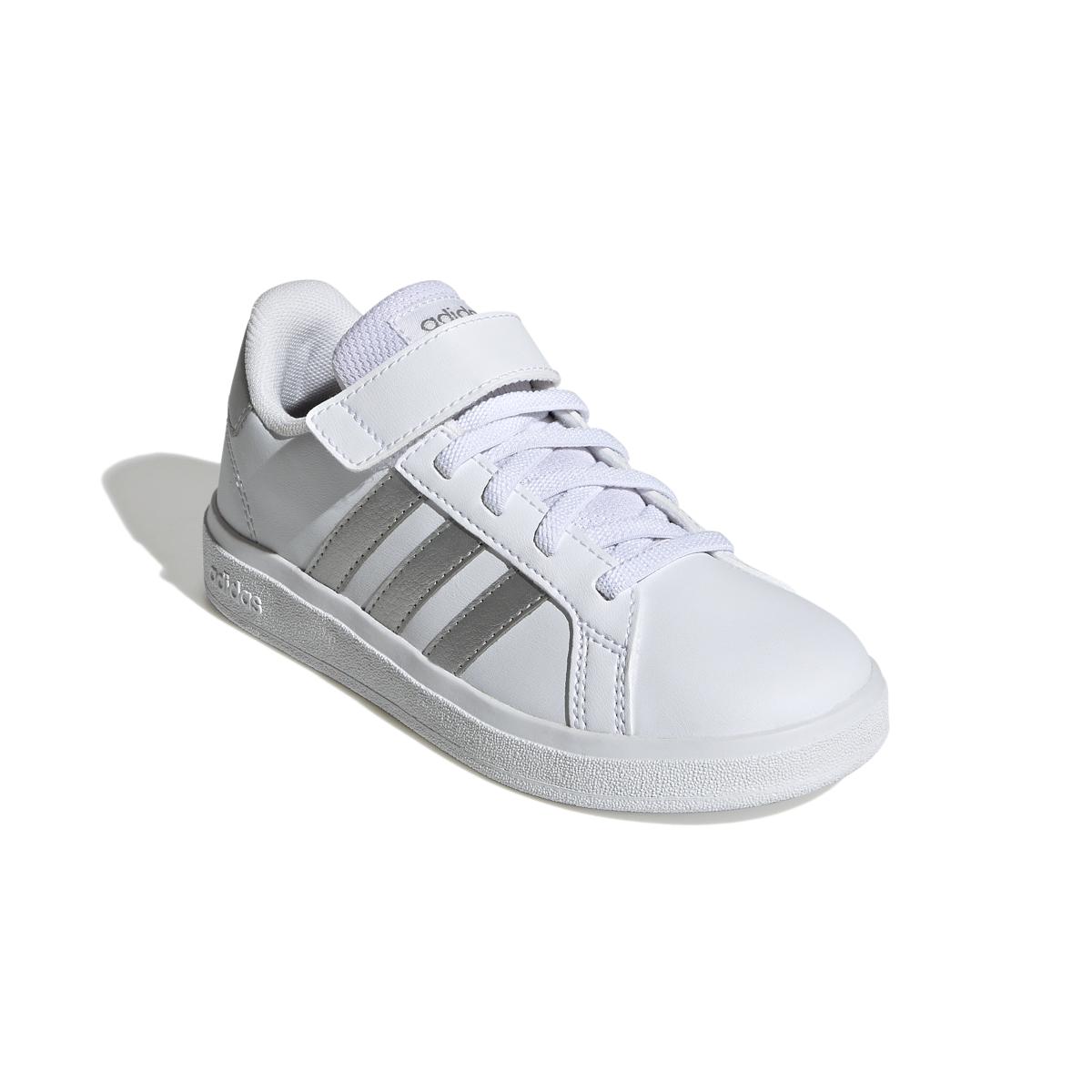 product/a/d/adidas_gw6516_6_footwear_photography_front_lateral_top_view_white_000.jpg