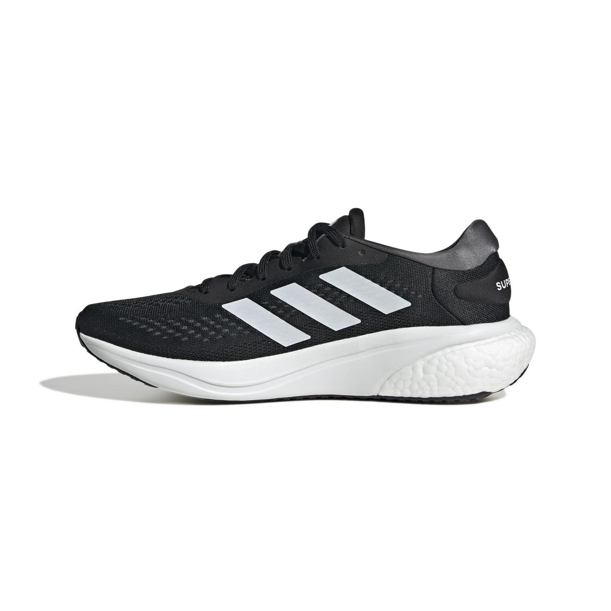 product/a/d/adidas_gw9088_5_footwear_photography_side_medial_center_view_white_000.jpg