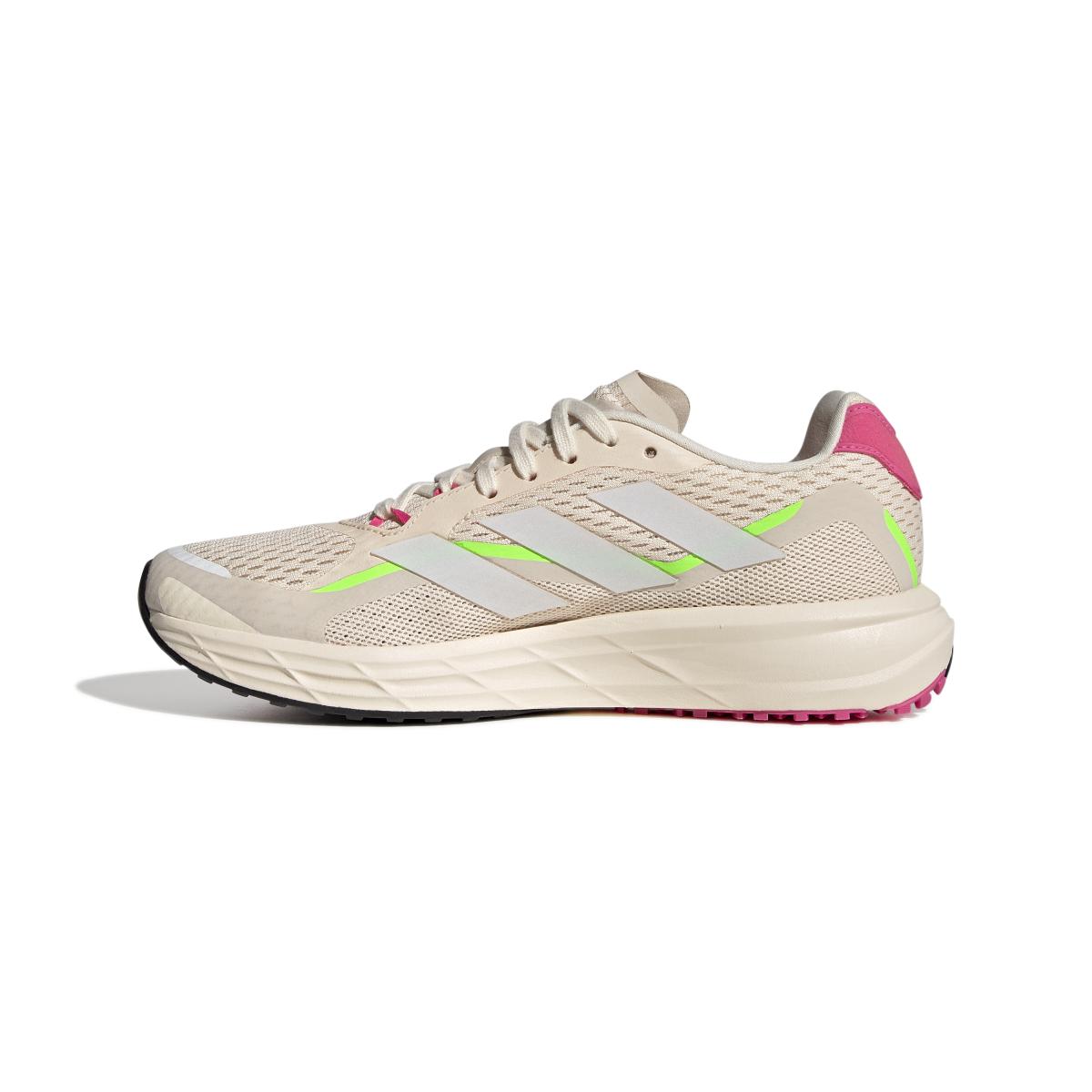 product/a/d/adidas_gy8400_5_footwear_photography_side_medial_center_view_white_000.jpg