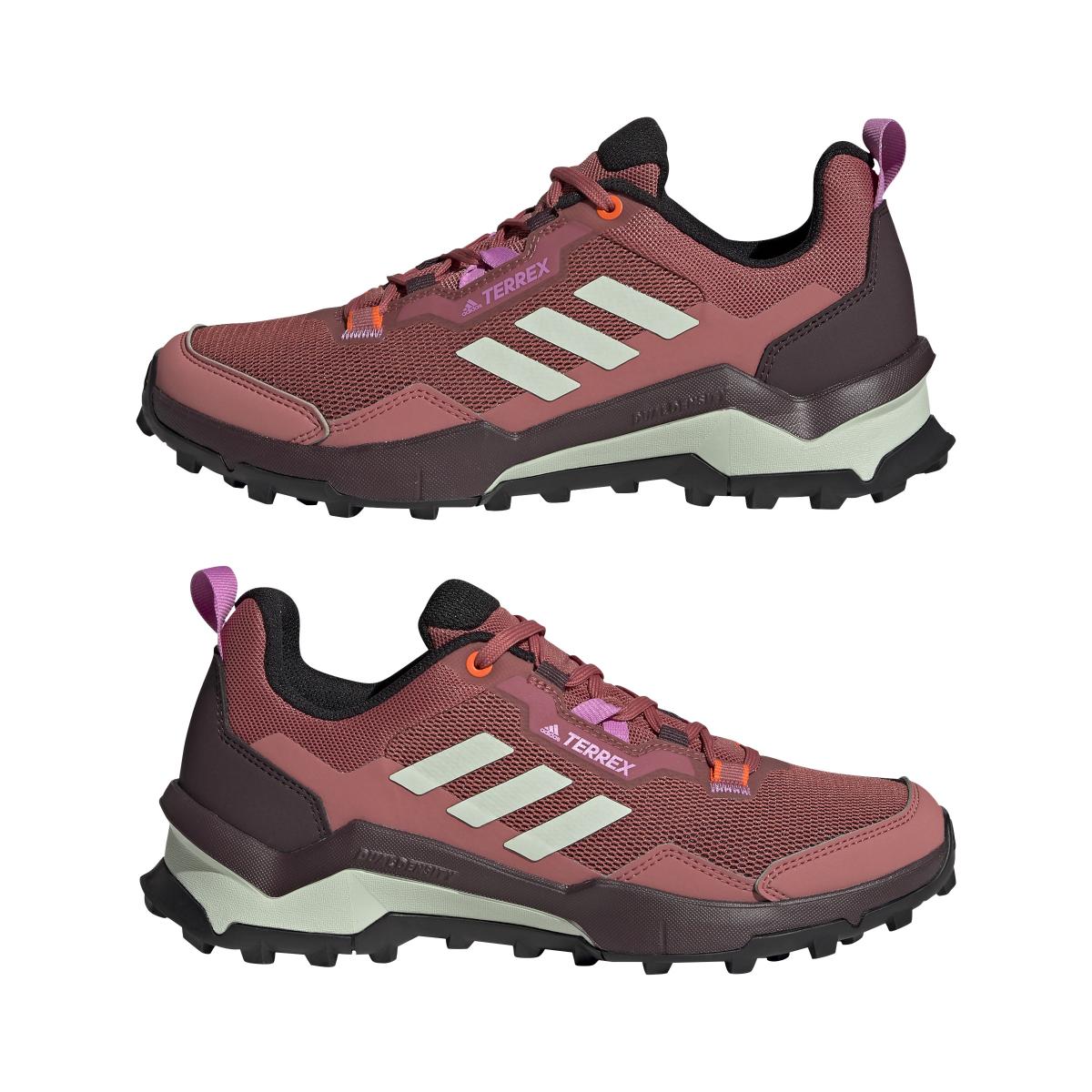product/a/d/adidas_gy8621_12_footwear_photography_mirrored_pair_view_white_000.jpg