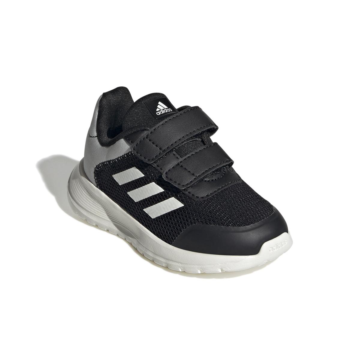 product/a/d/adidas_gz5856_6_footwear_photography_front_lateral_top_view_white_000.jpg