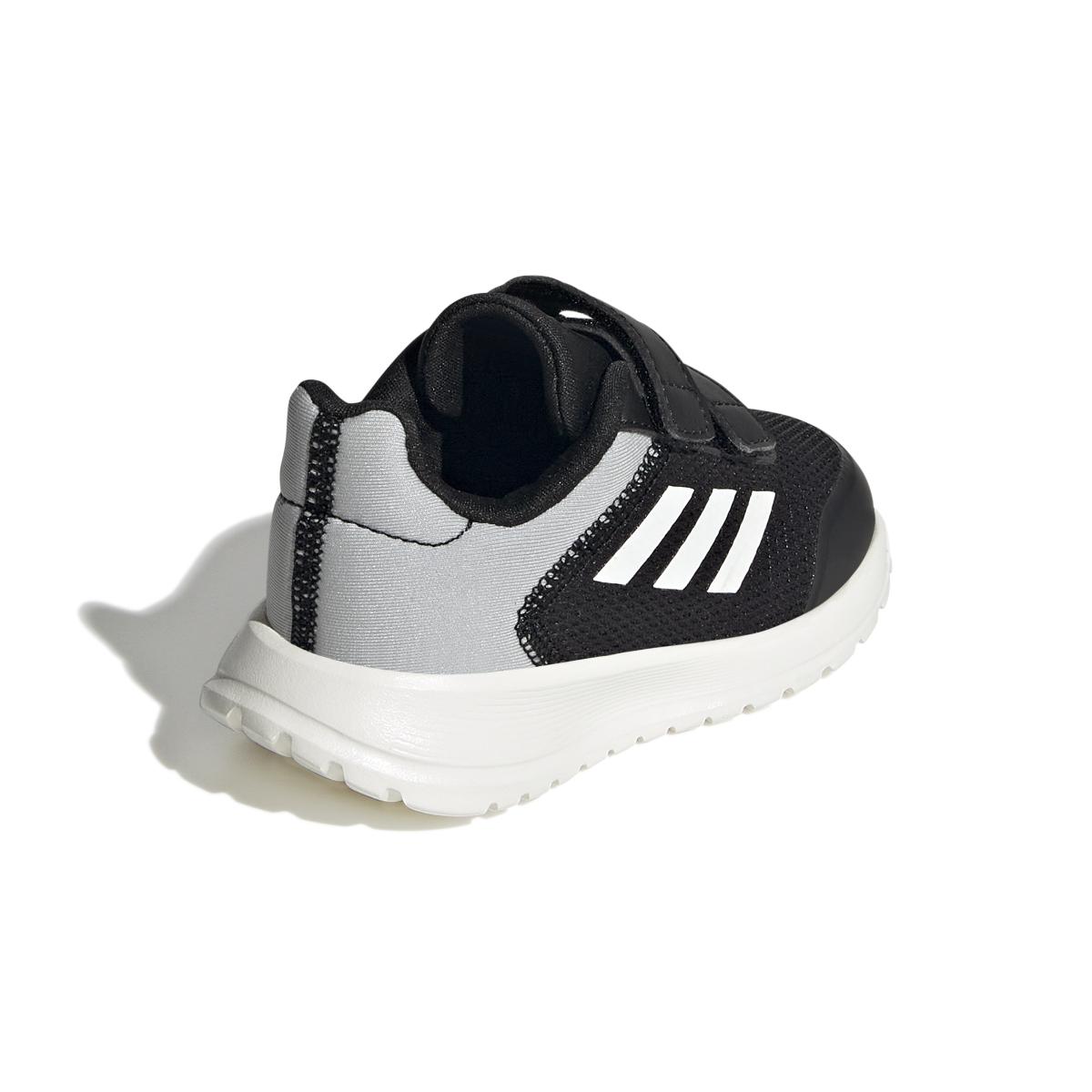 product/a/d/adidas_gz5856_7_footwear_photography_back_lateral_top_view_white_000.jpg