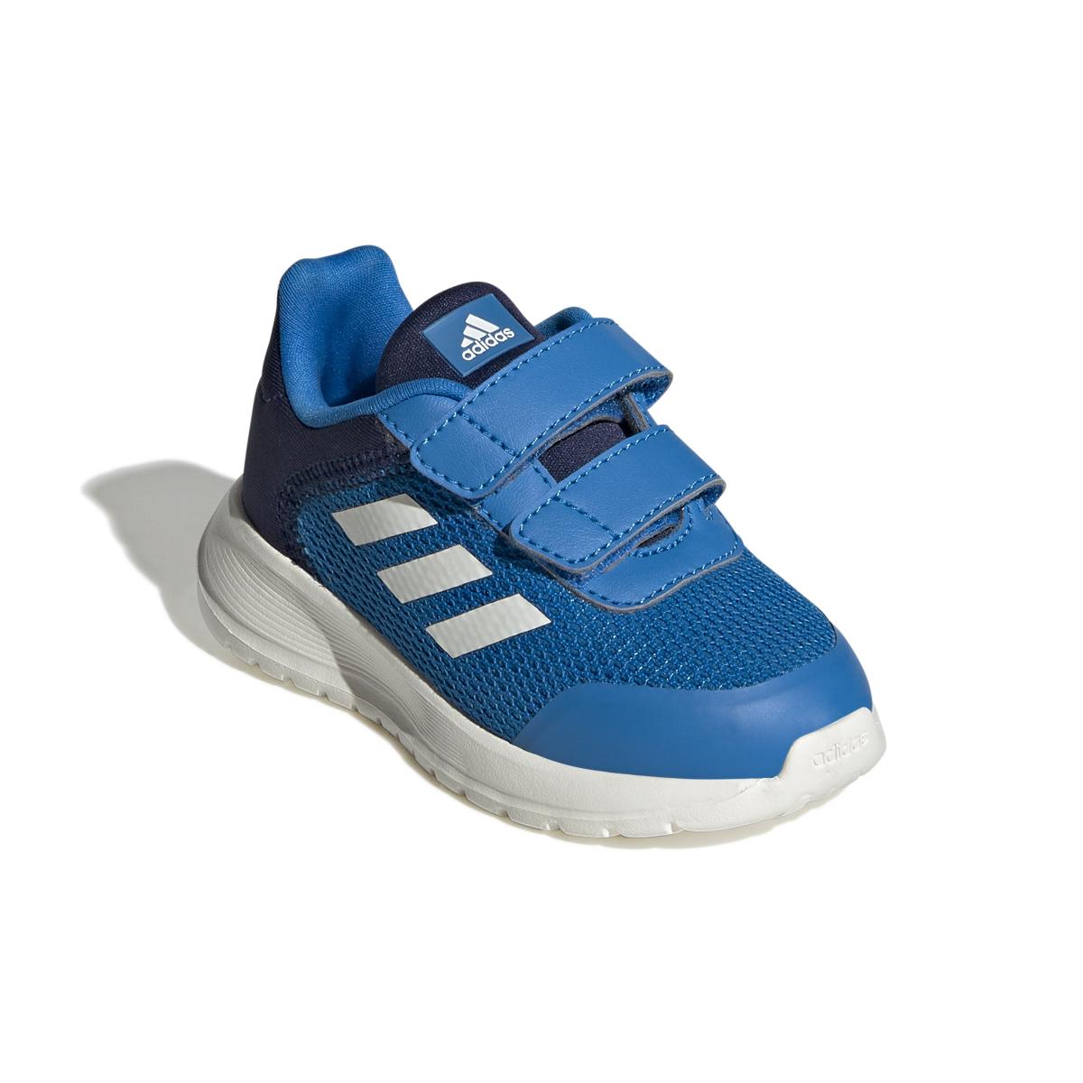 product/a/d/adidas_gz5858_6_footwear_photography_front_lateral_top_view_white_000.jpg