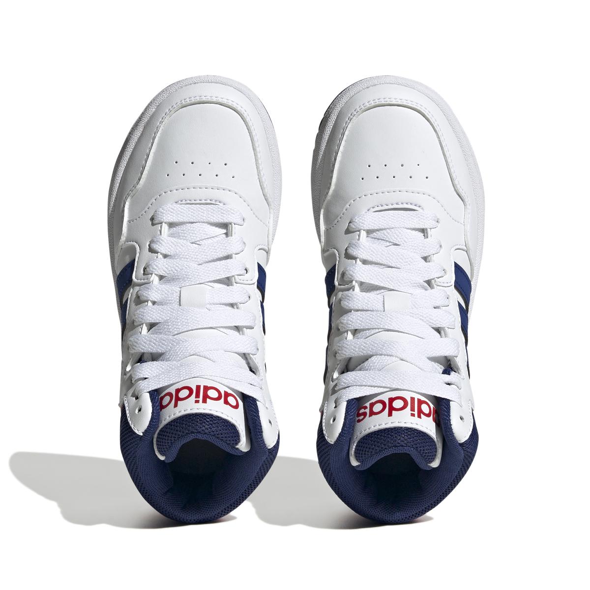 product/a/d/adidas_gz9647_3_footwear_photography_top_portrait_view_white_000.jpg