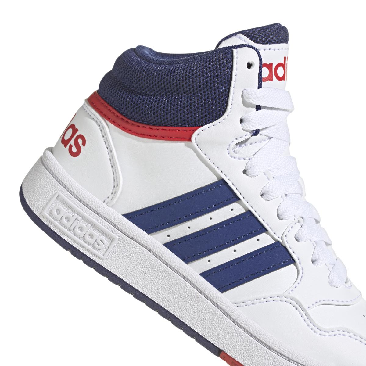 product/a/d/adidas_gz9647_8_footwear_photography_detail_view_1_white_000.jpg
