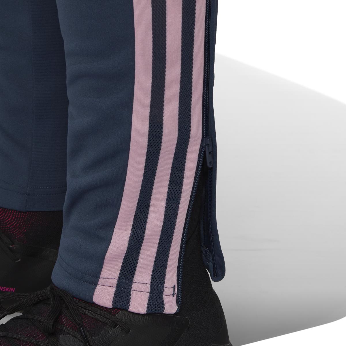 product/a/d/adidas_hg1333_7_apparel_on_model_detail_view_2_white_xo.jpg