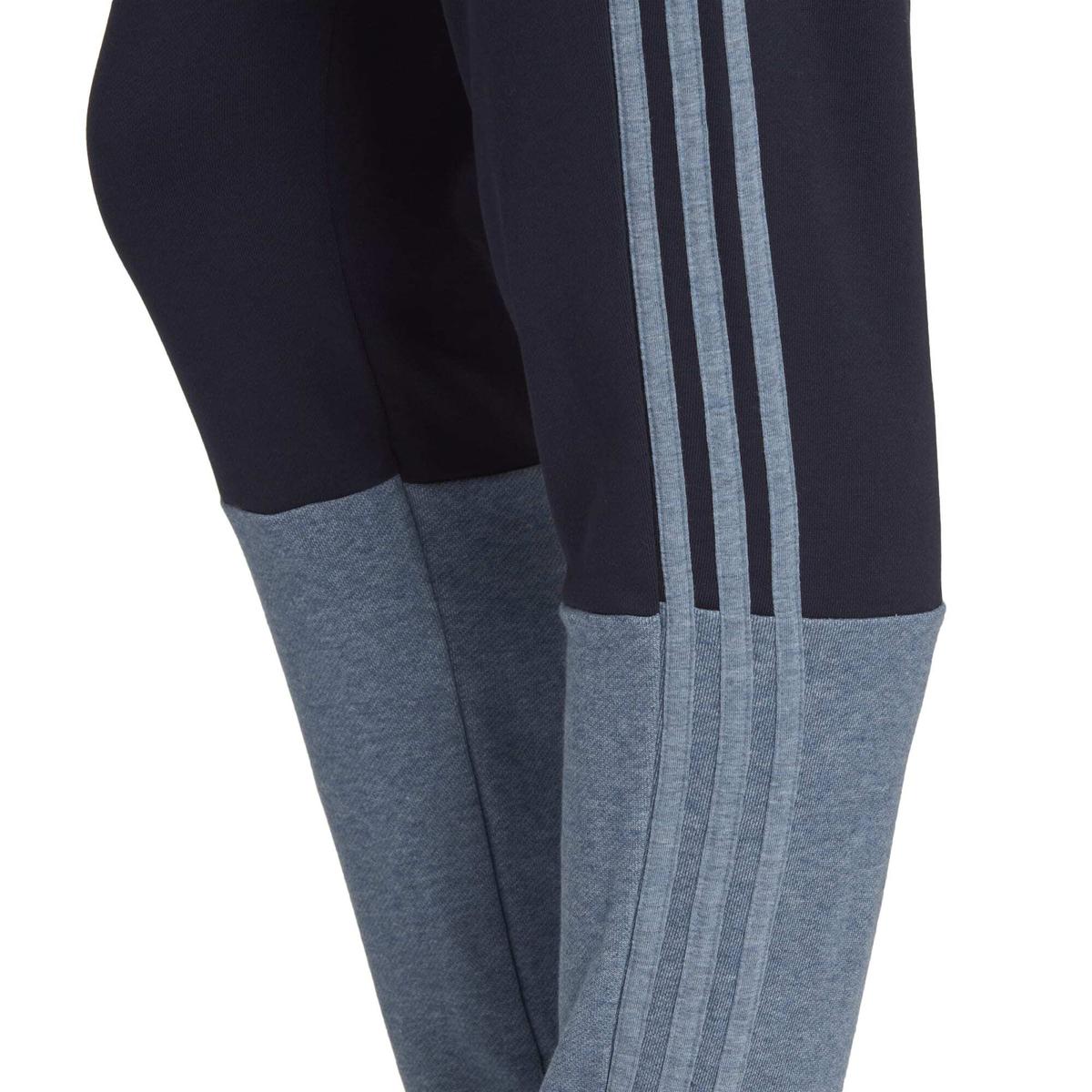 product/a/d/adidas_hk2898_7_apparel_on_model_detail_view_2_white.jpg