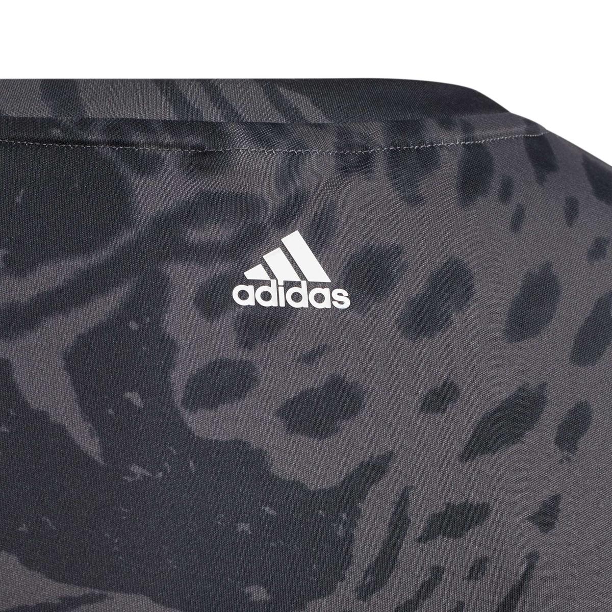 product/a/d/adidas_hl2440_5_apparel_photography_detail_view_2_white.jpg