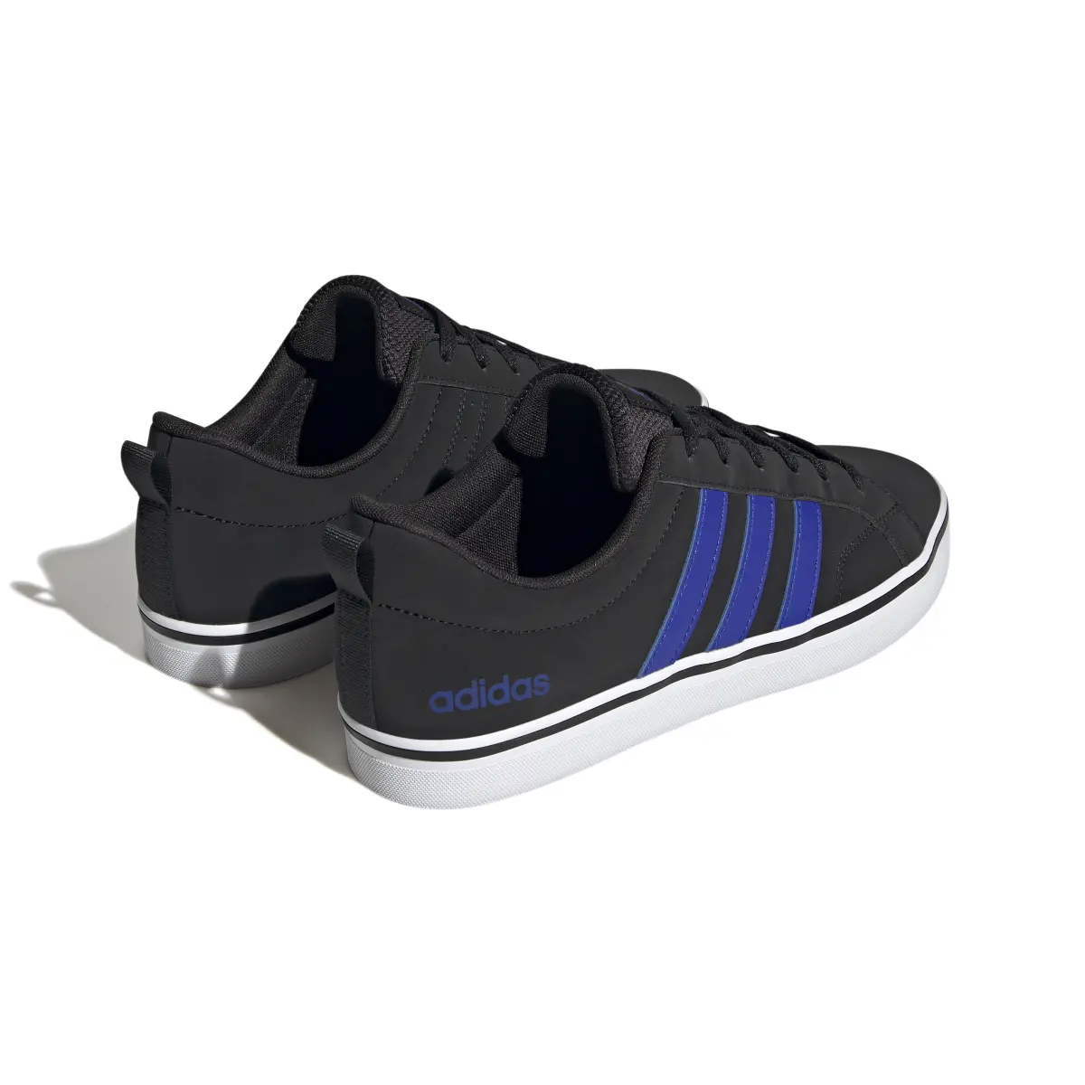 product/a/d/adidas_hp6004_7_footwear_photography_back_lateral_top_view_white-nw052424.jpg