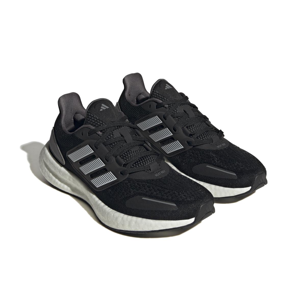 product/a/d/adidas_hq3980_6_footwear_photography_front_lateral_top_view_white_000.jpg
