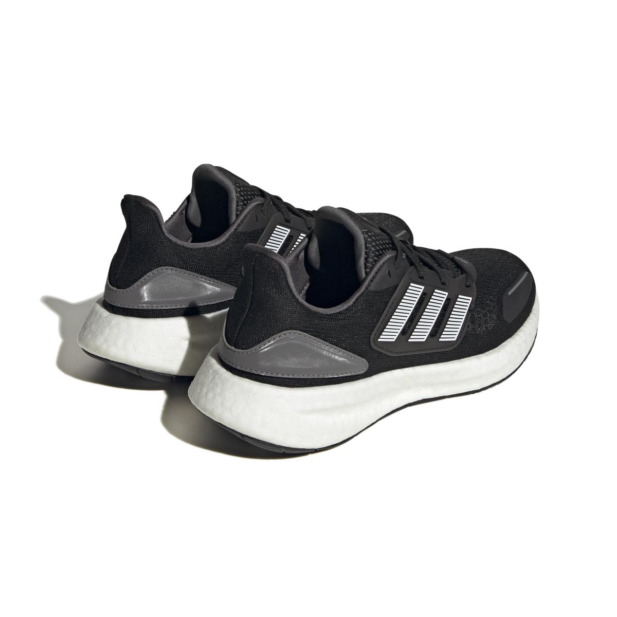 product/a/d/adidas_hq3980_7_footwear_photography_back_lateral_top_view_white_000.jpg