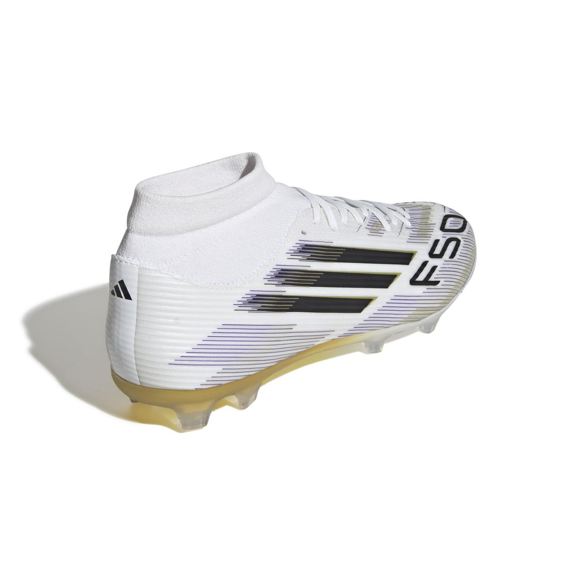 product/a/d/adidas_hq9237_6_footwear_photography_back_lateral_top_view_white-nw091625.jpg