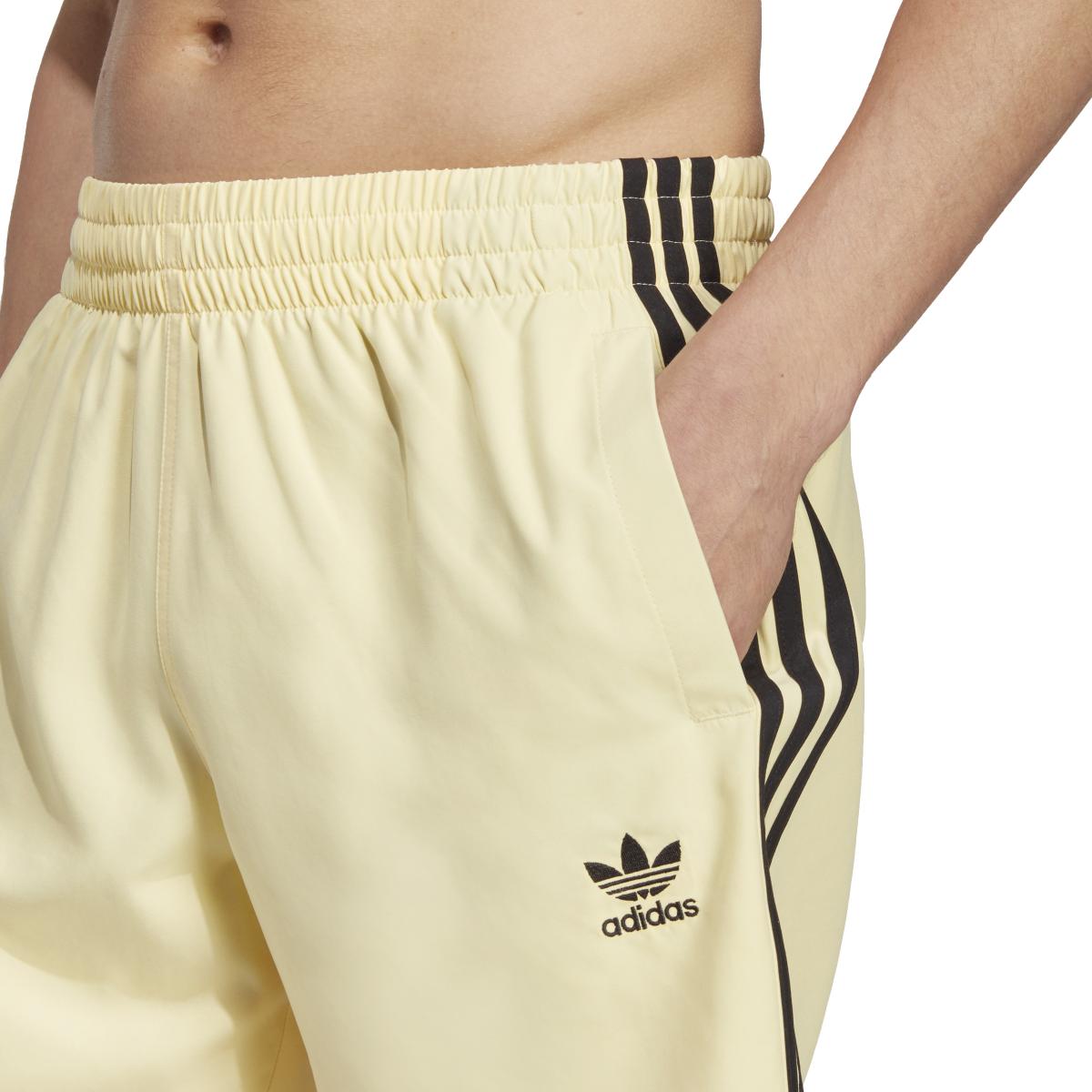 product/a/d/adidas_ht4410_6_apparel_on_model_detail_view_1_white_xo.jpg