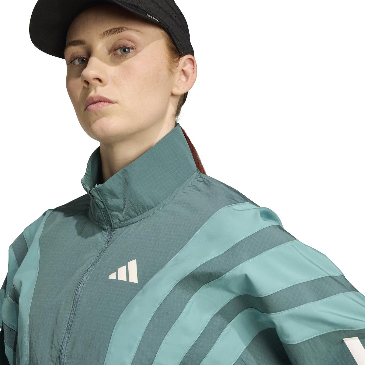 product/a/d/adidas_hz3694_pretea_5.jpg